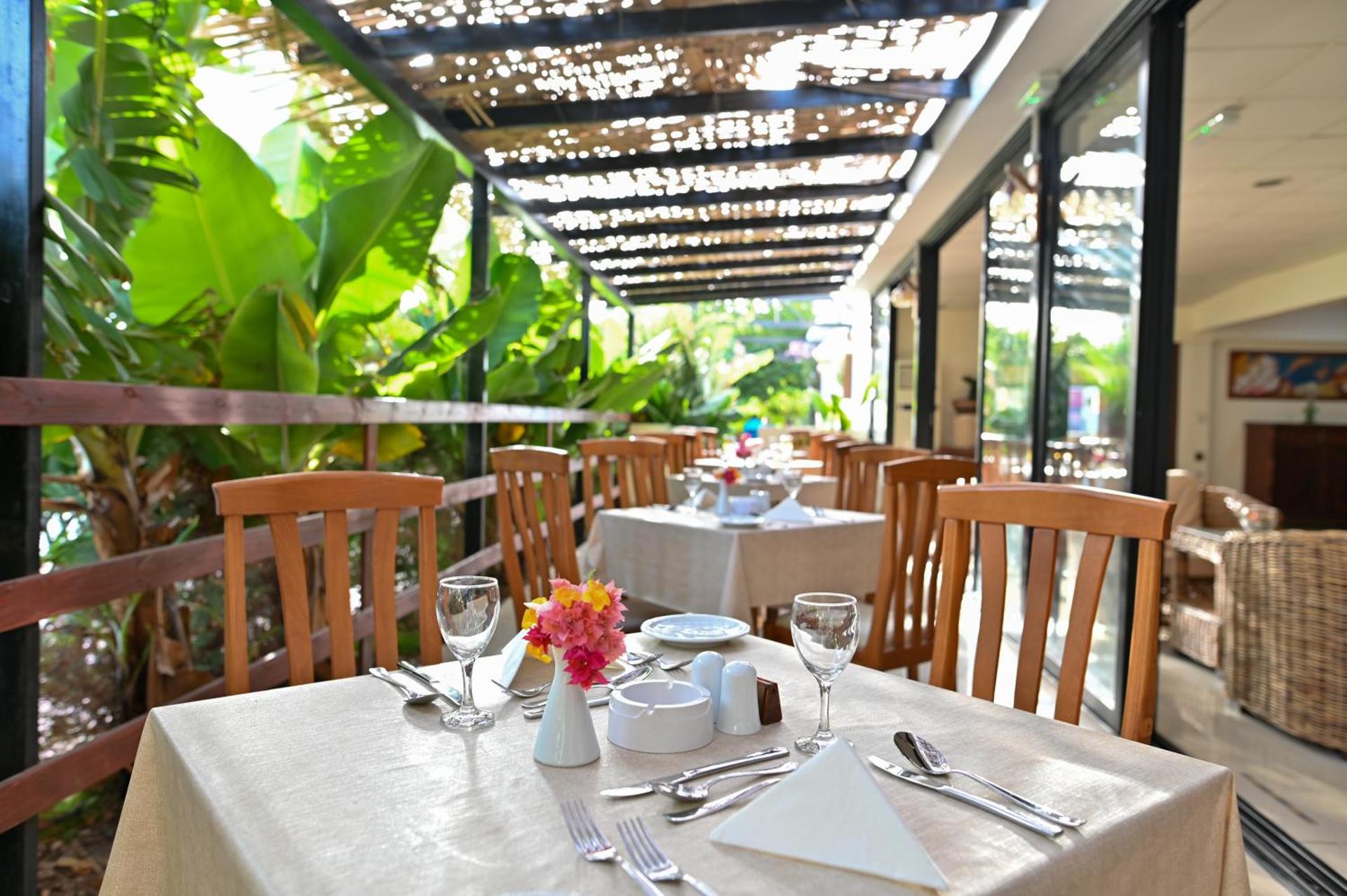 Veronica Hotel - Photo 27