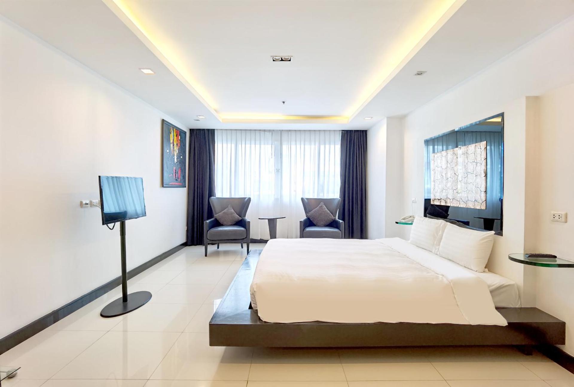 Nova Suites Pattaya by Compass Hospitality - Photo 35