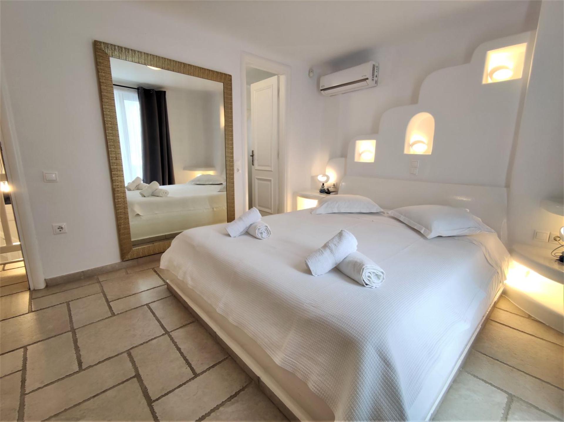 Mykonian Iros Suites & Villas - Photo 68