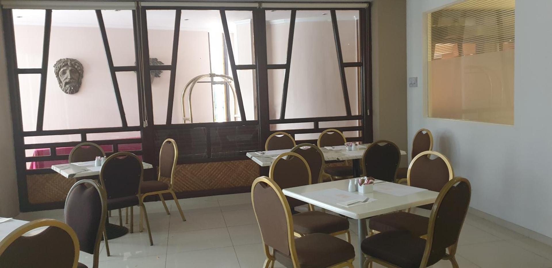 Castelli Hotel Nicosia - Photo 80