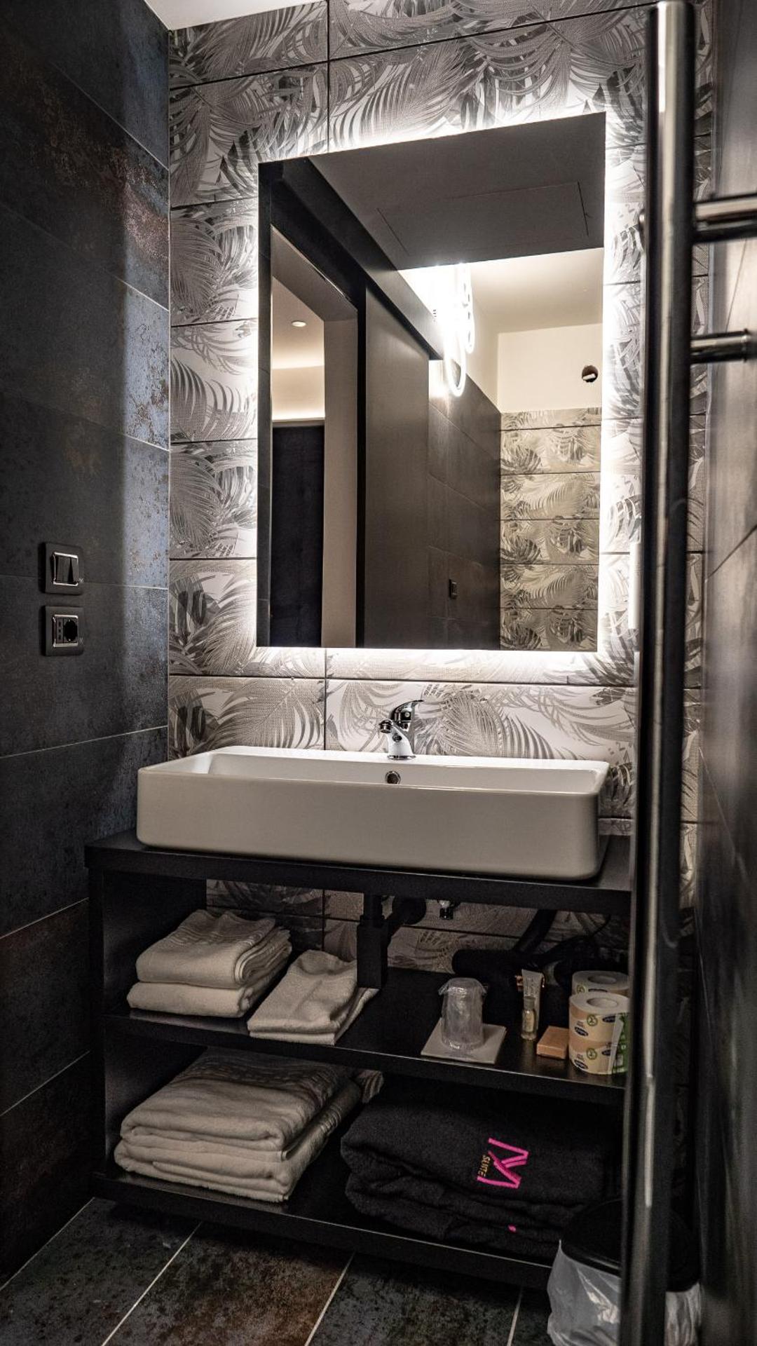 My Suite Hotel - Photo 86