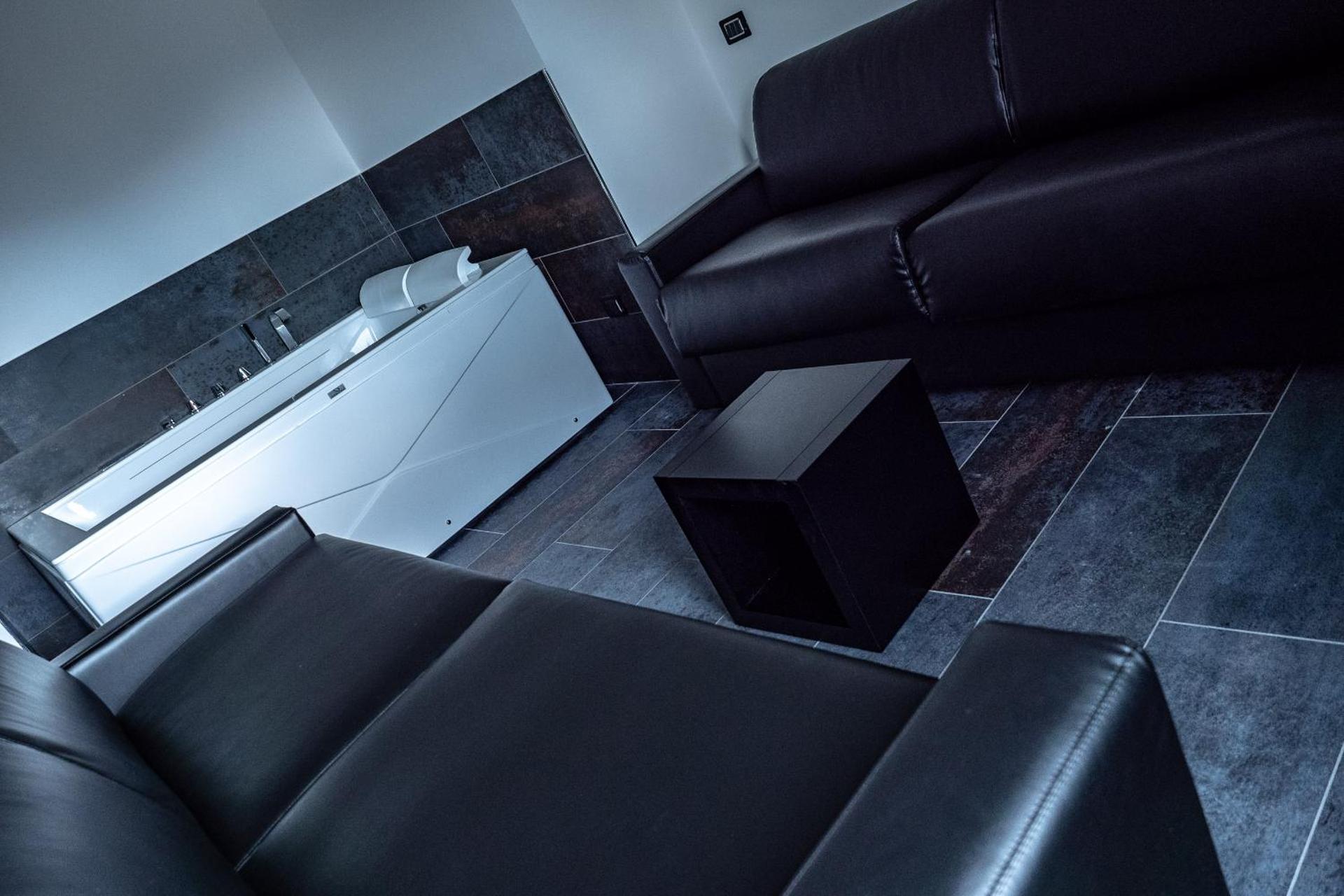 My Suite Hotel - Photo 40