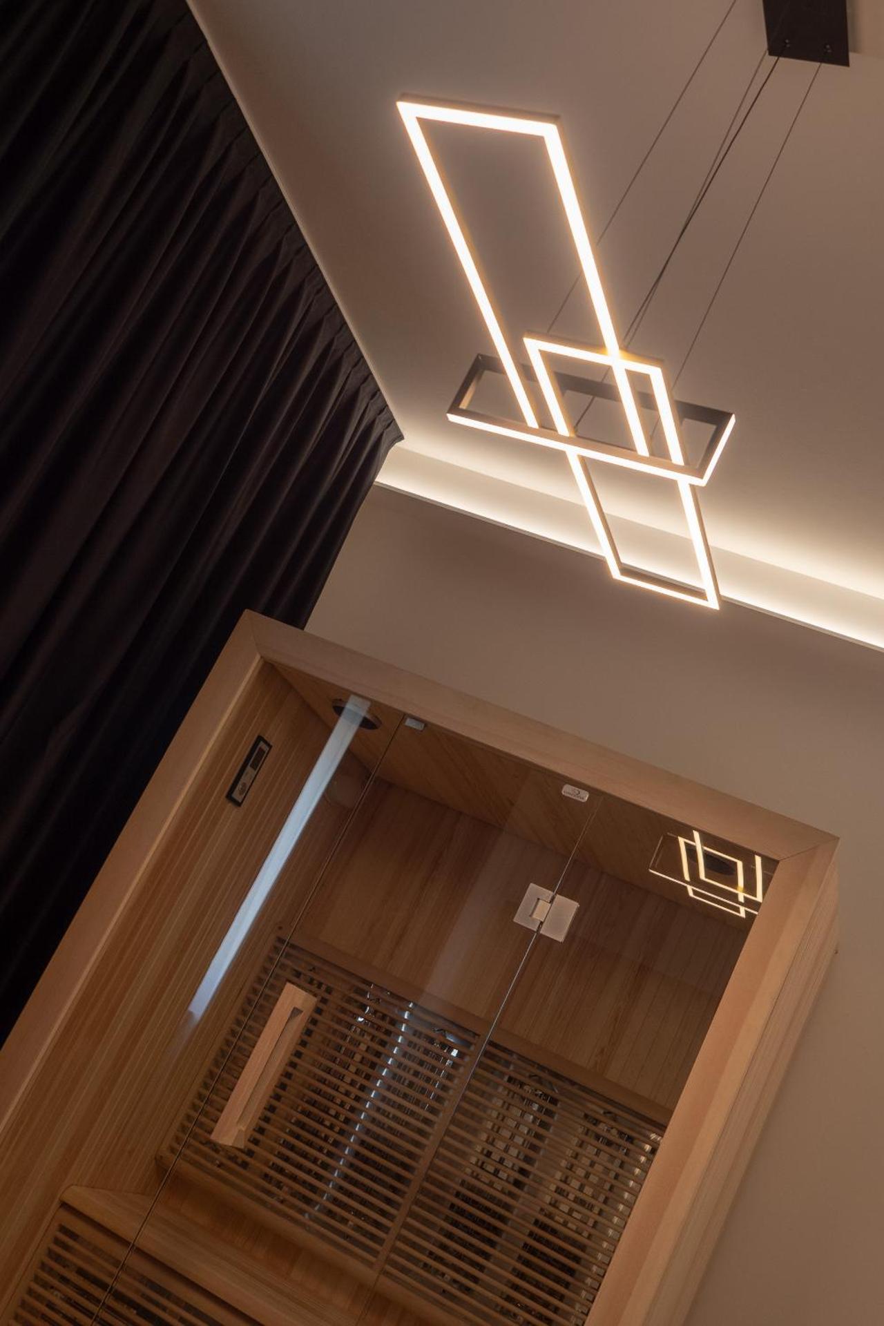 My Suite Hotel - Photo 25