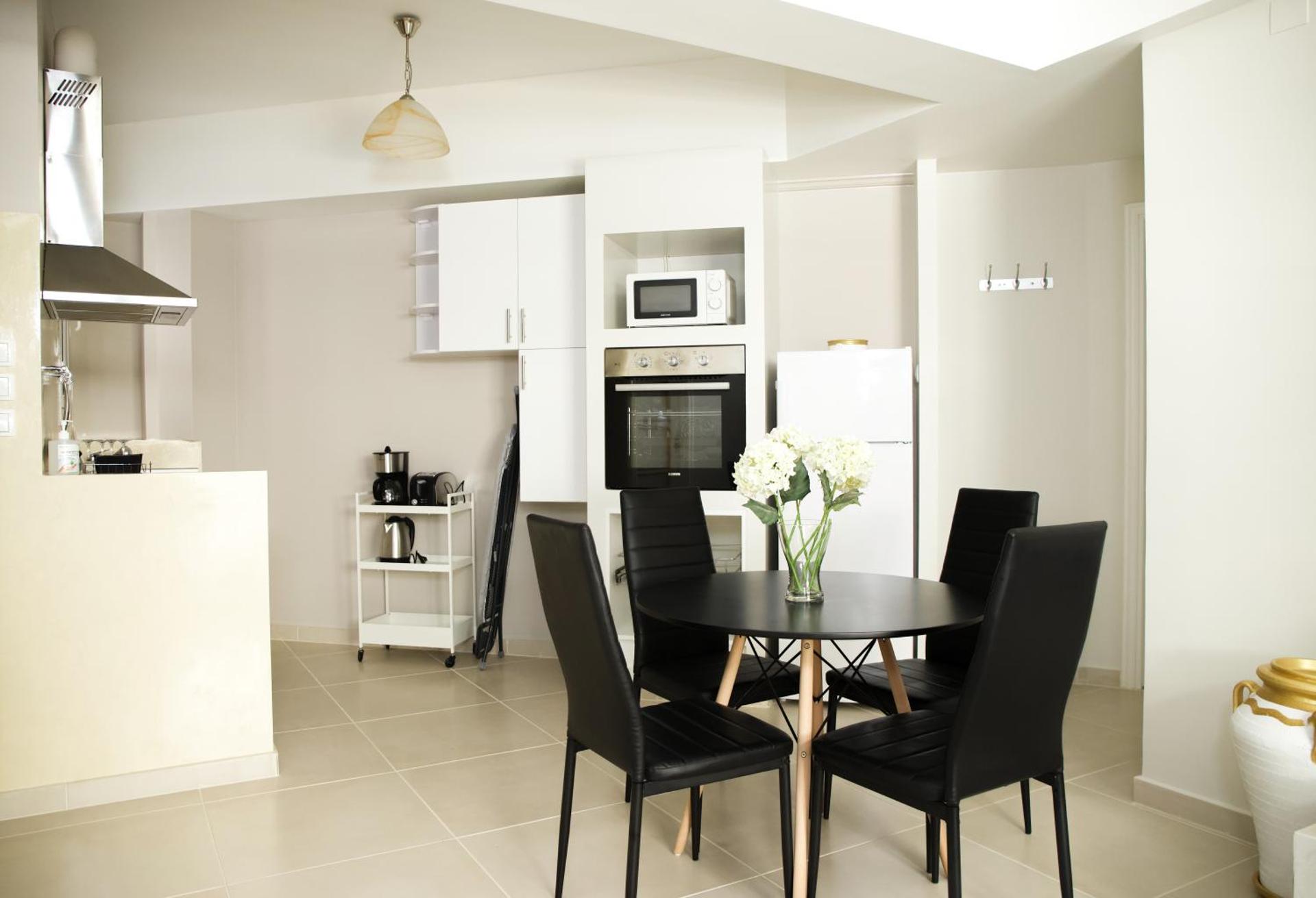 Praxitelis Luxury Apartments - Photo 36