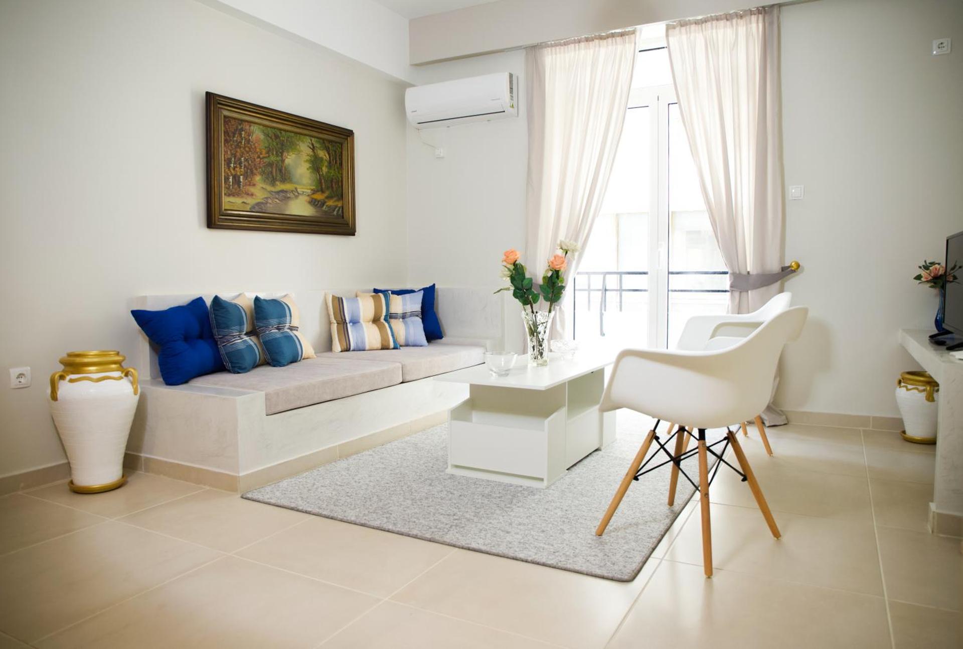 Praxitelis Luxury Apartments - Photo 27