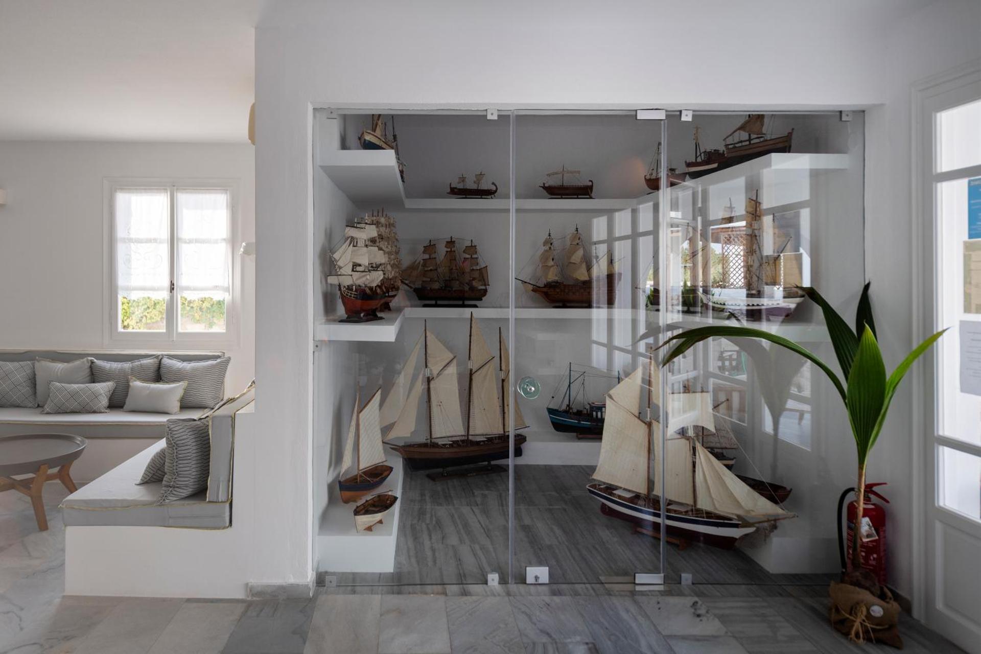 Hotel Aegeon - Photo 4