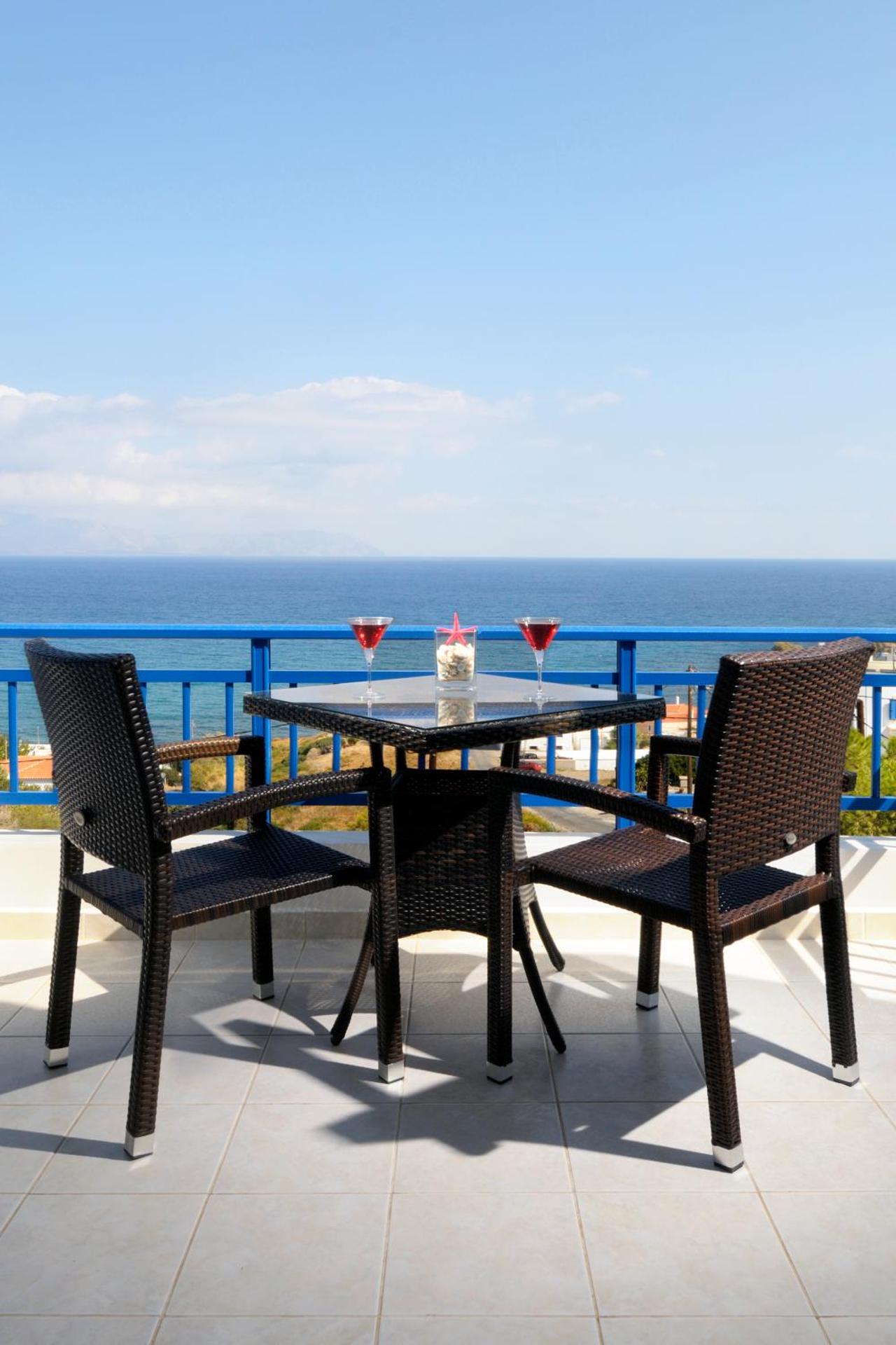 Kythera Irida - Photo 3