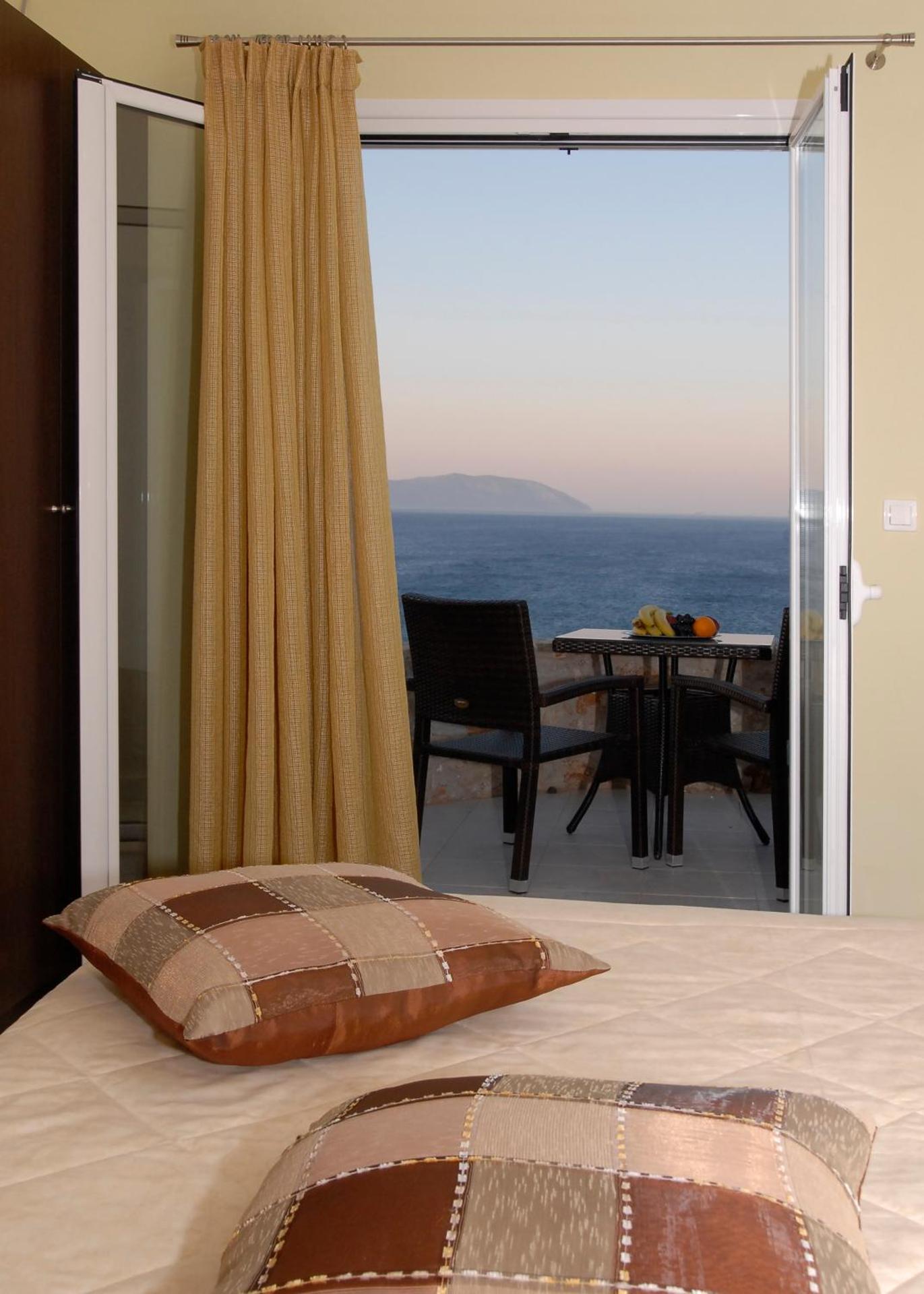 Kythera Irida - Photo 10