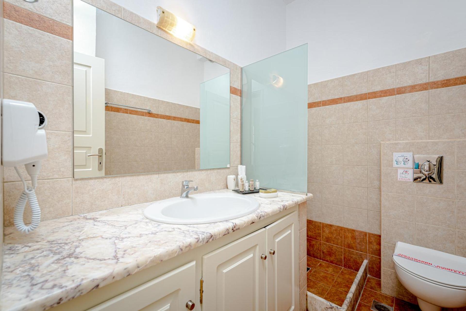 En Plo Boutique Suites - Photo 95