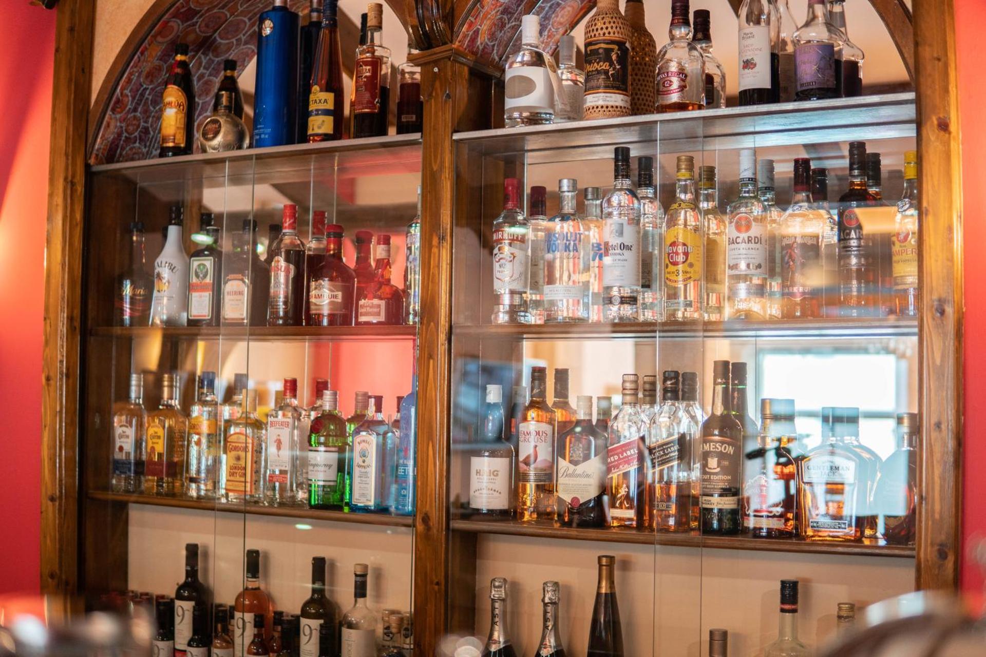 Argo Hotel Piraeus - Photo 125