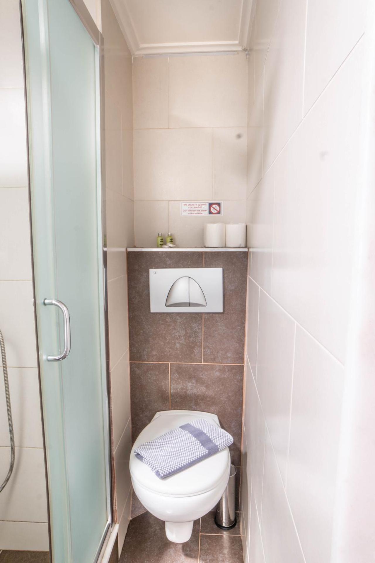 Argo Hotel Piraeus - Photo 62