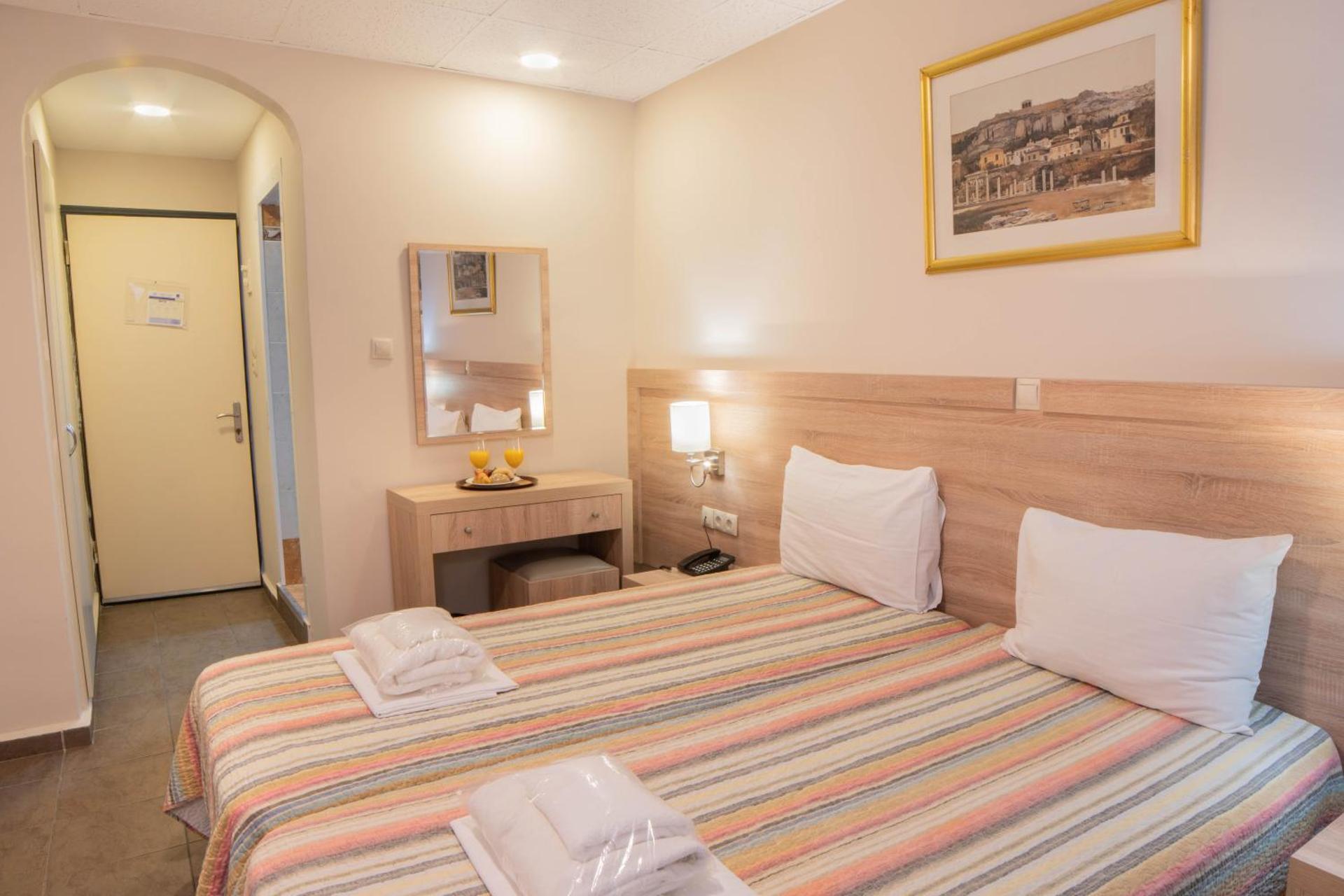 Anita Hotel - Photo 77