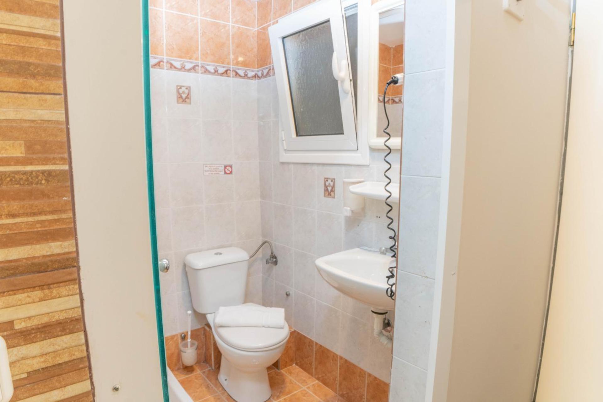 Anita Hotel - Photo 59