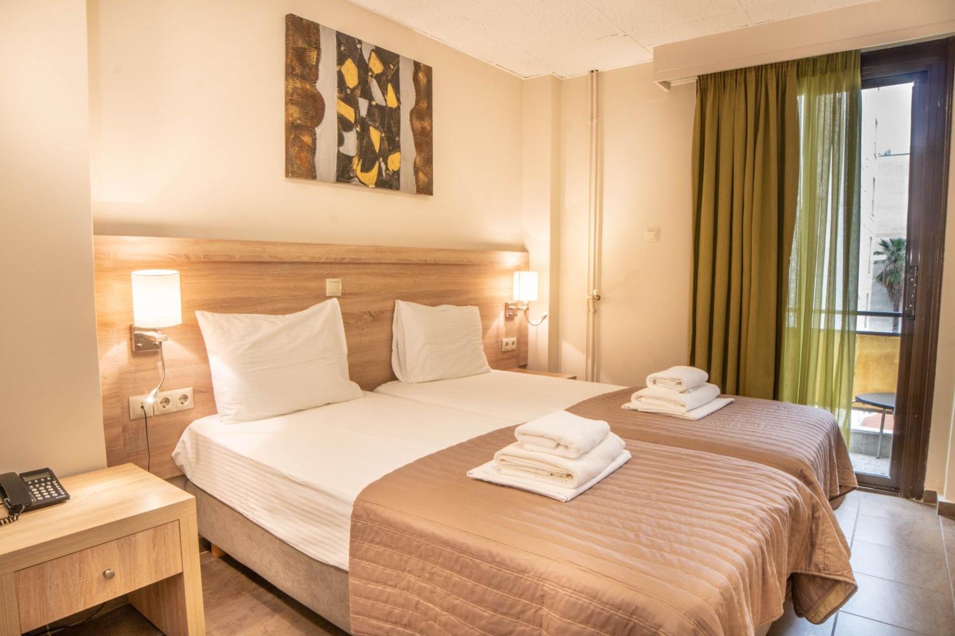 Anita Hotel - Photo 7