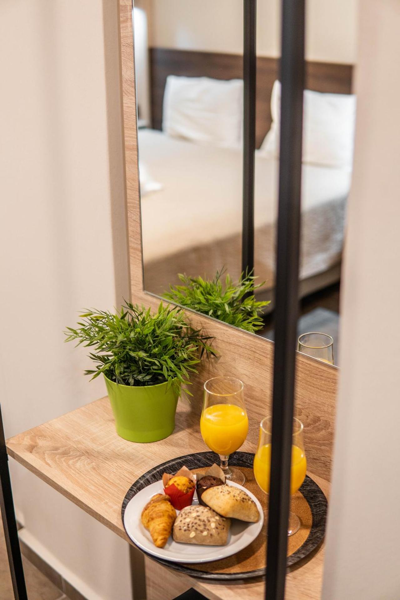 Anita Hotel - Photo 69