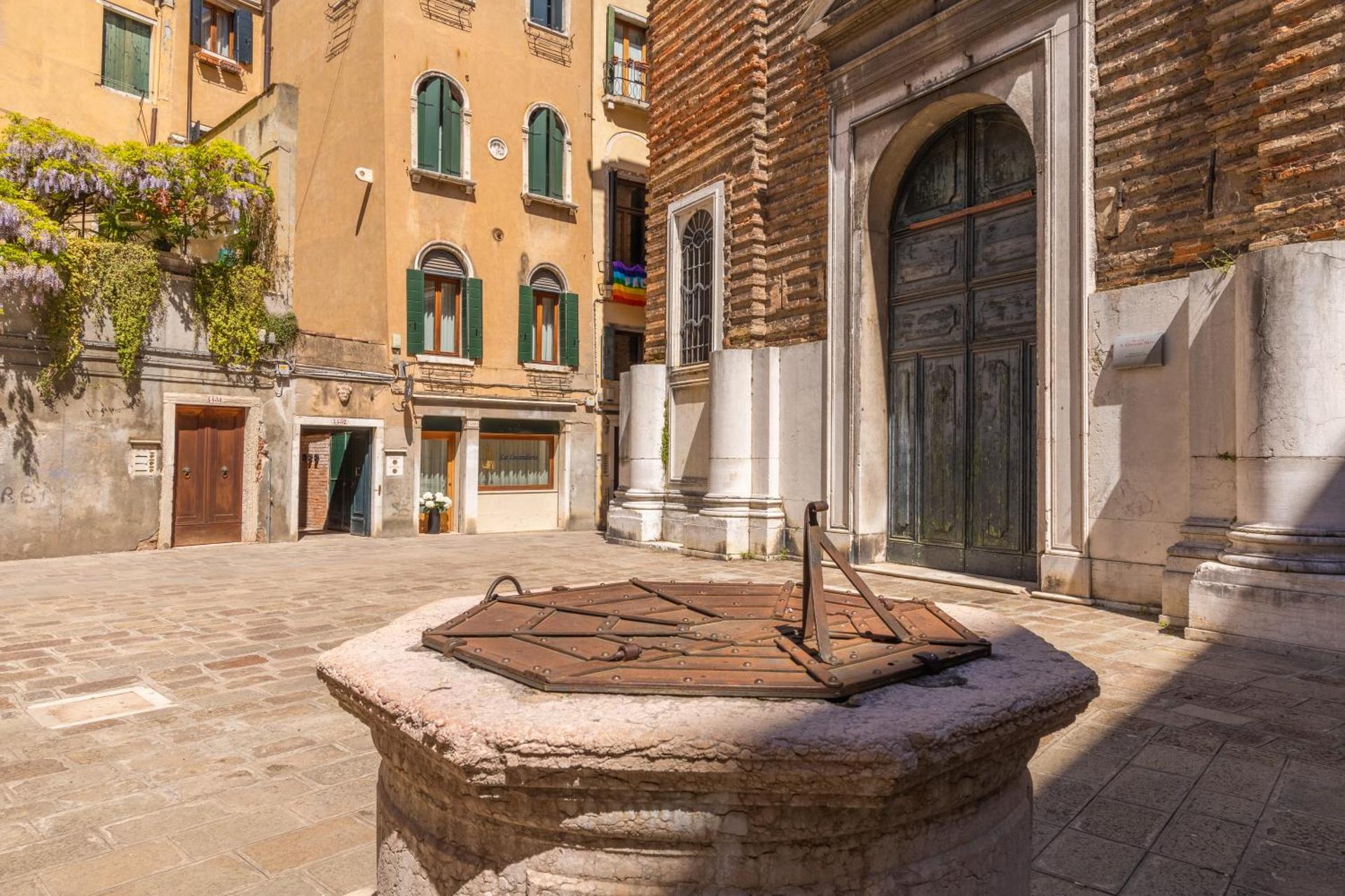 La Locandiera - Photo 26