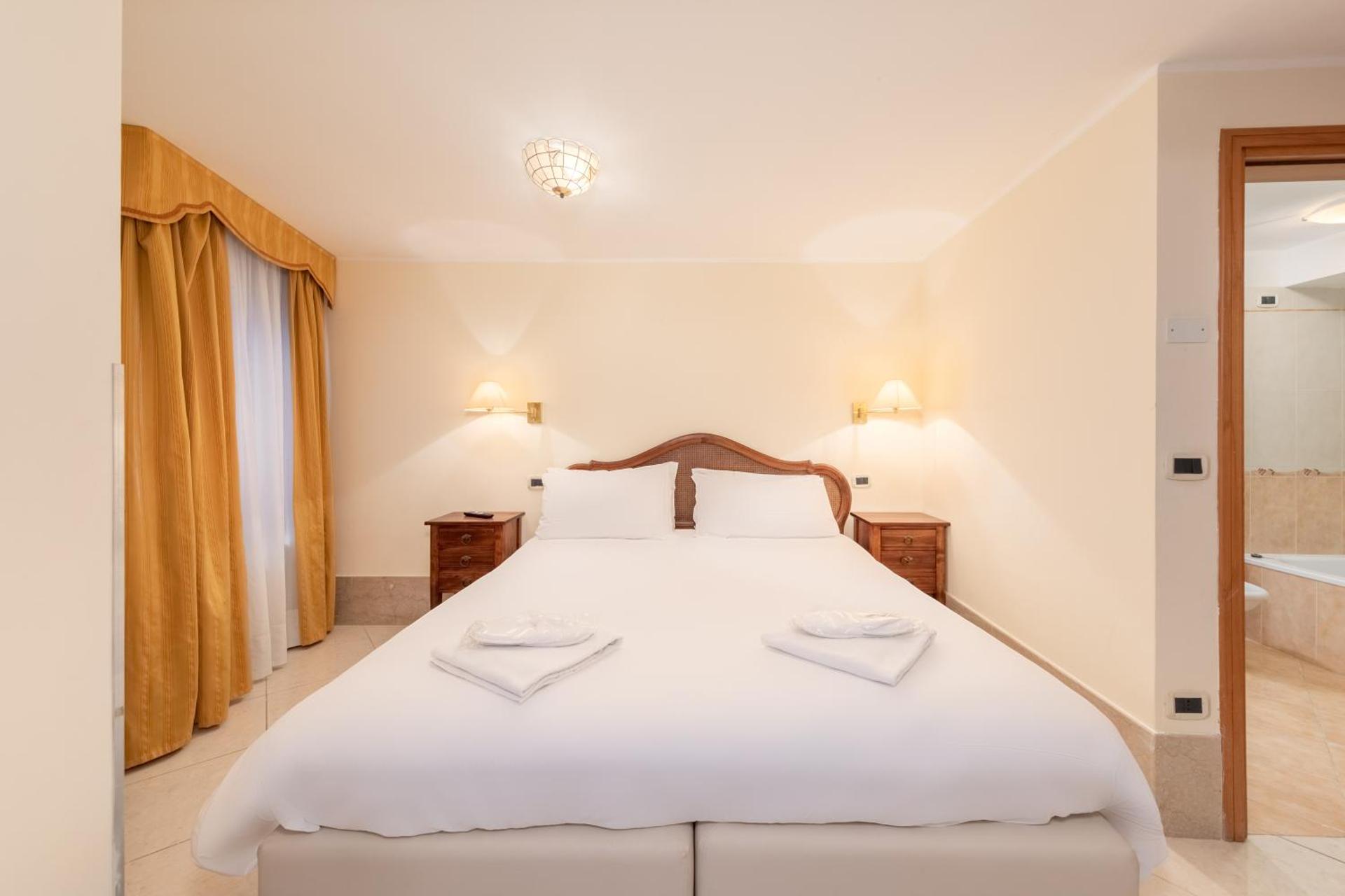 La Locandiera - Photo 5