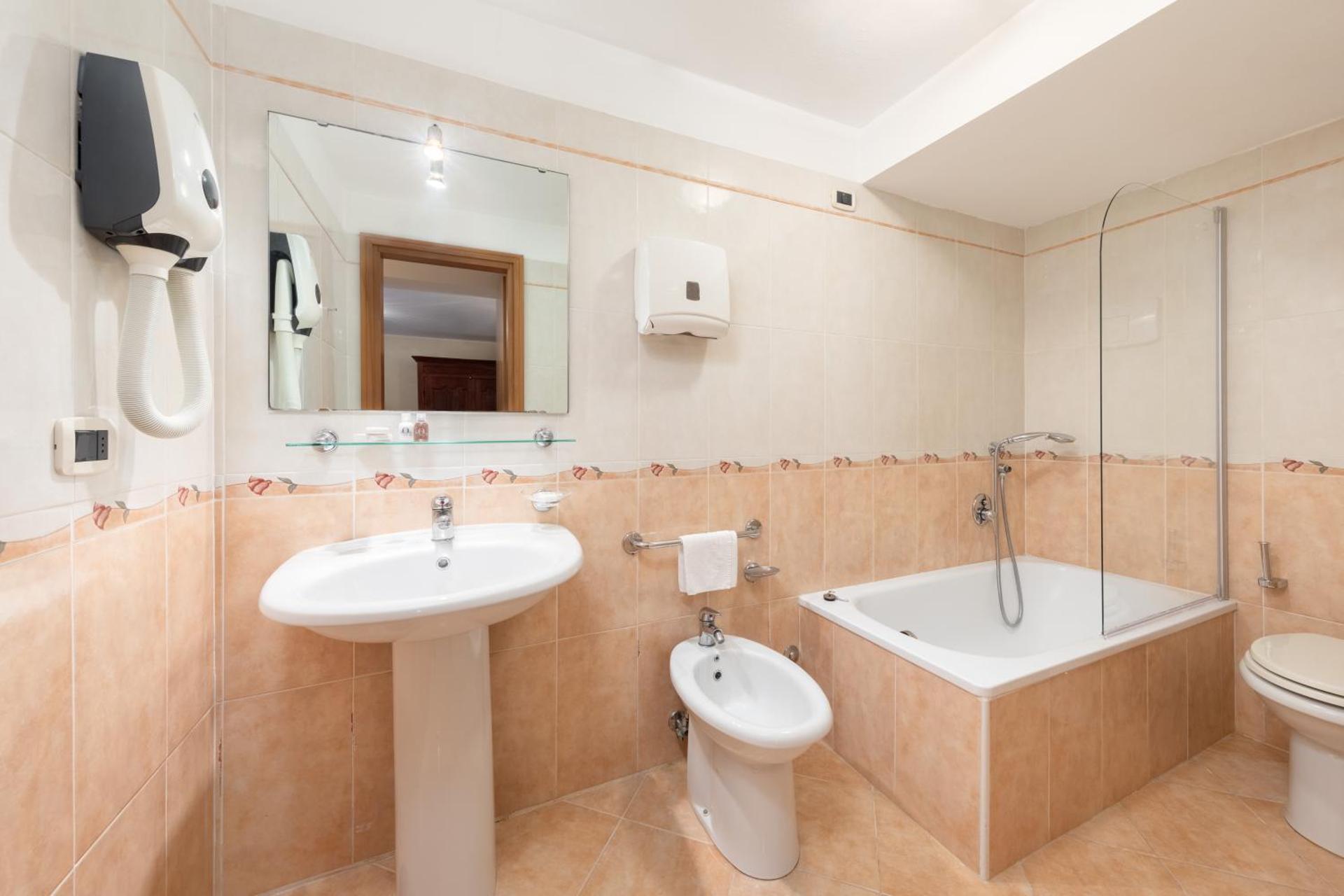 La Locandiera - Photo 9