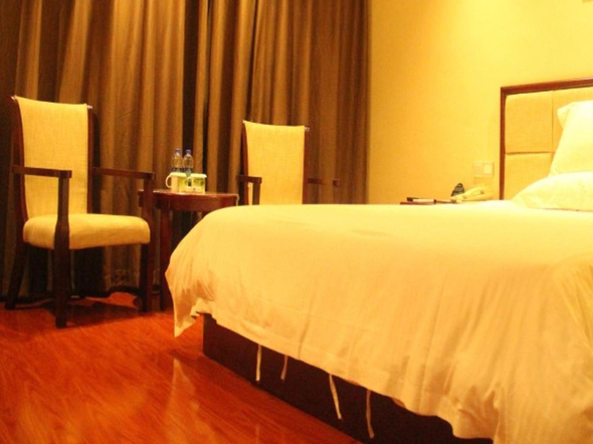 GreenTree Inn Guangzhou Panyu Chimelong Paradise Business Hotel - Photo 28