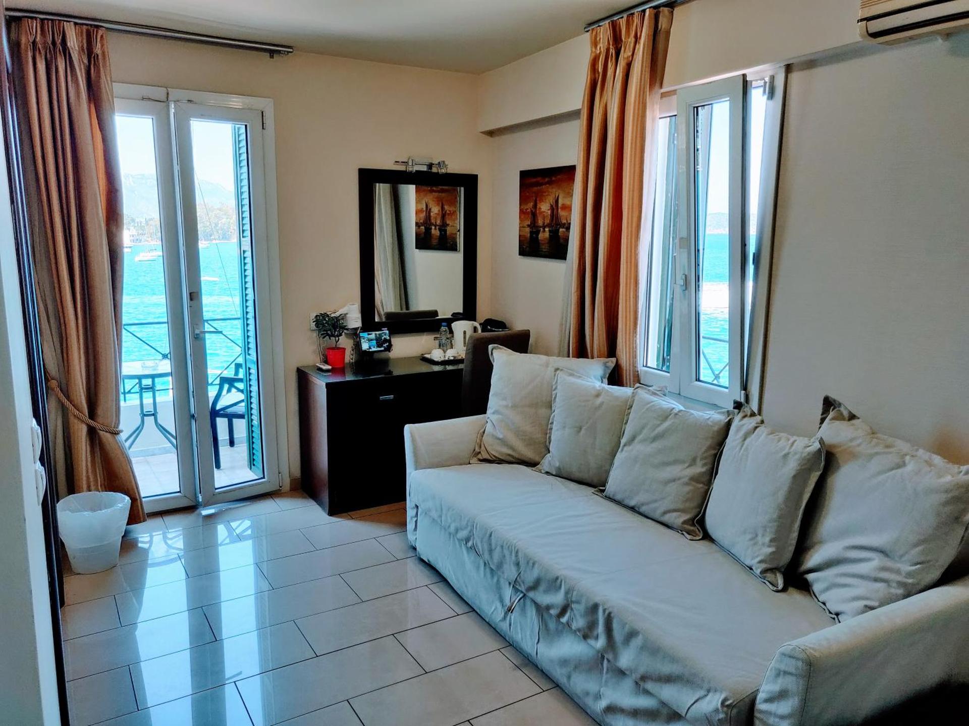 The Manessi City Boutique Hotel - Photo 10