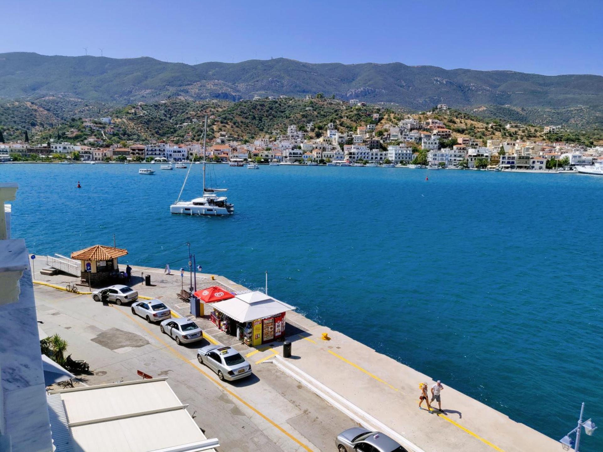 The Manessi City Boutique Hotel - Photo 3