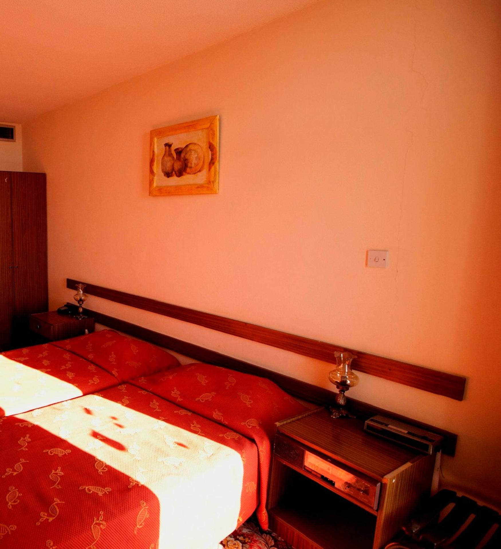 Sylva Hotel - Photo 7