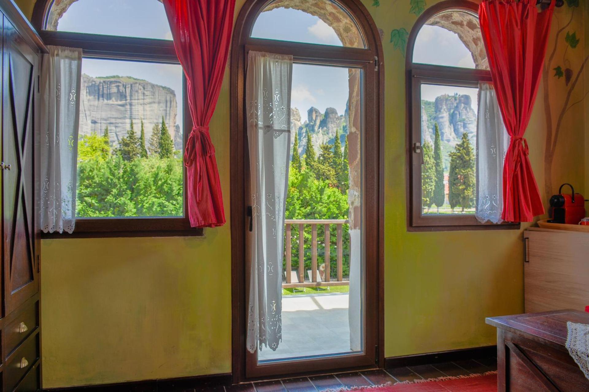Monastiri Guesthouse - Photo 32
