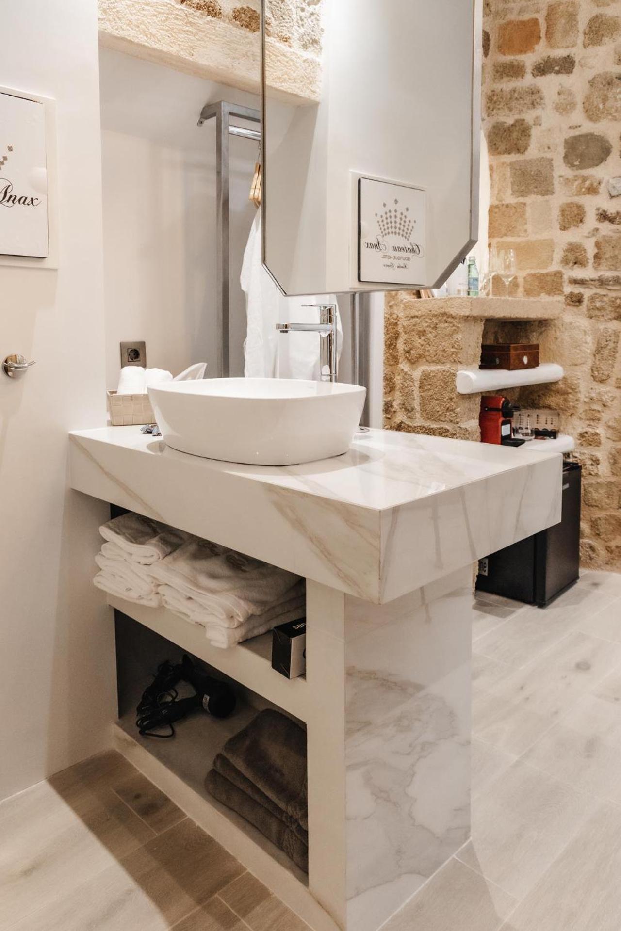 Chateau Anax Luxury suites - Photo 12