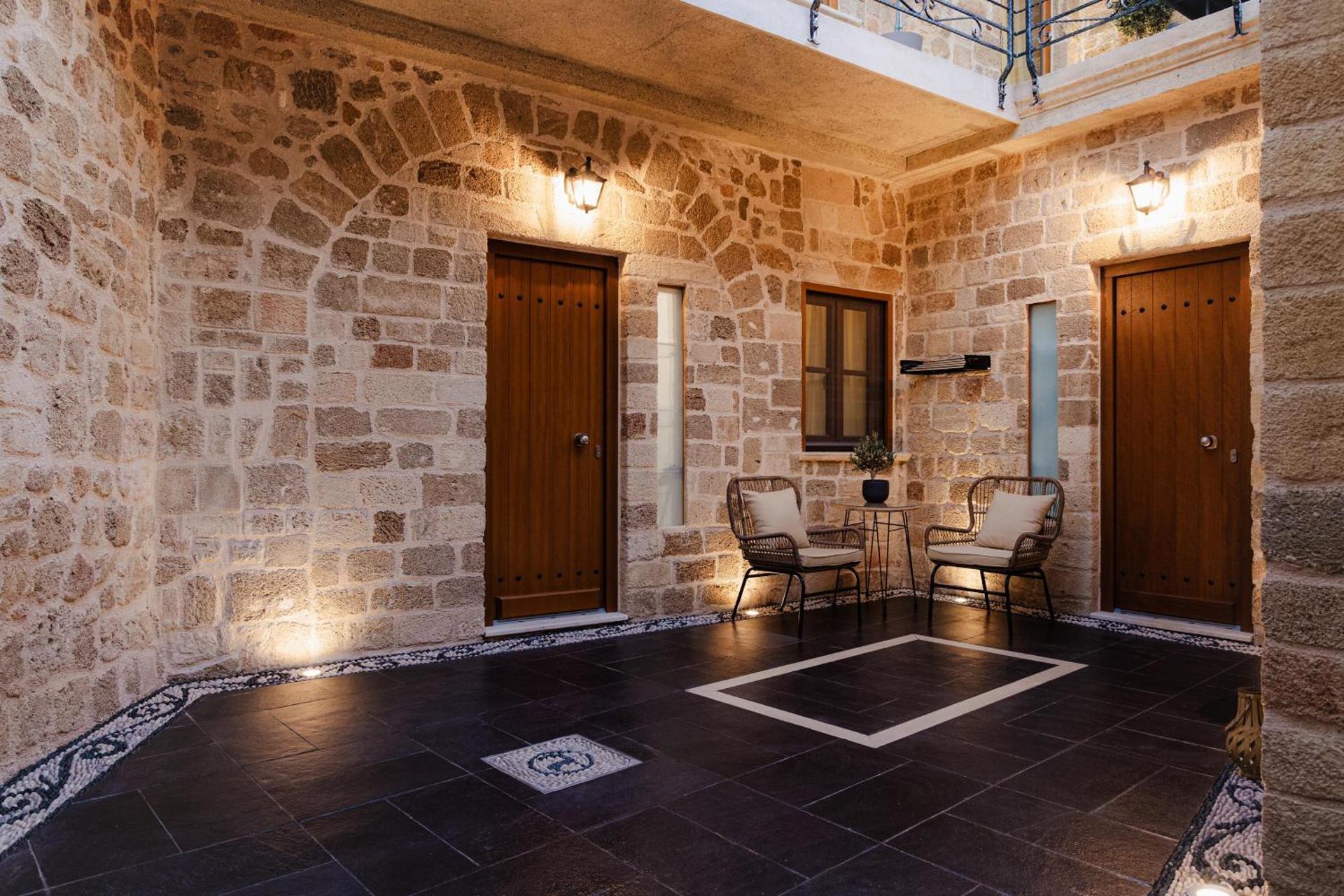 Chateau Anax Luxury suites - Photo 2