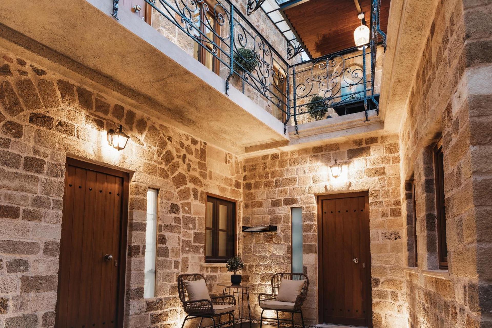 Chateau Anax Luxury suites - Photo 3
