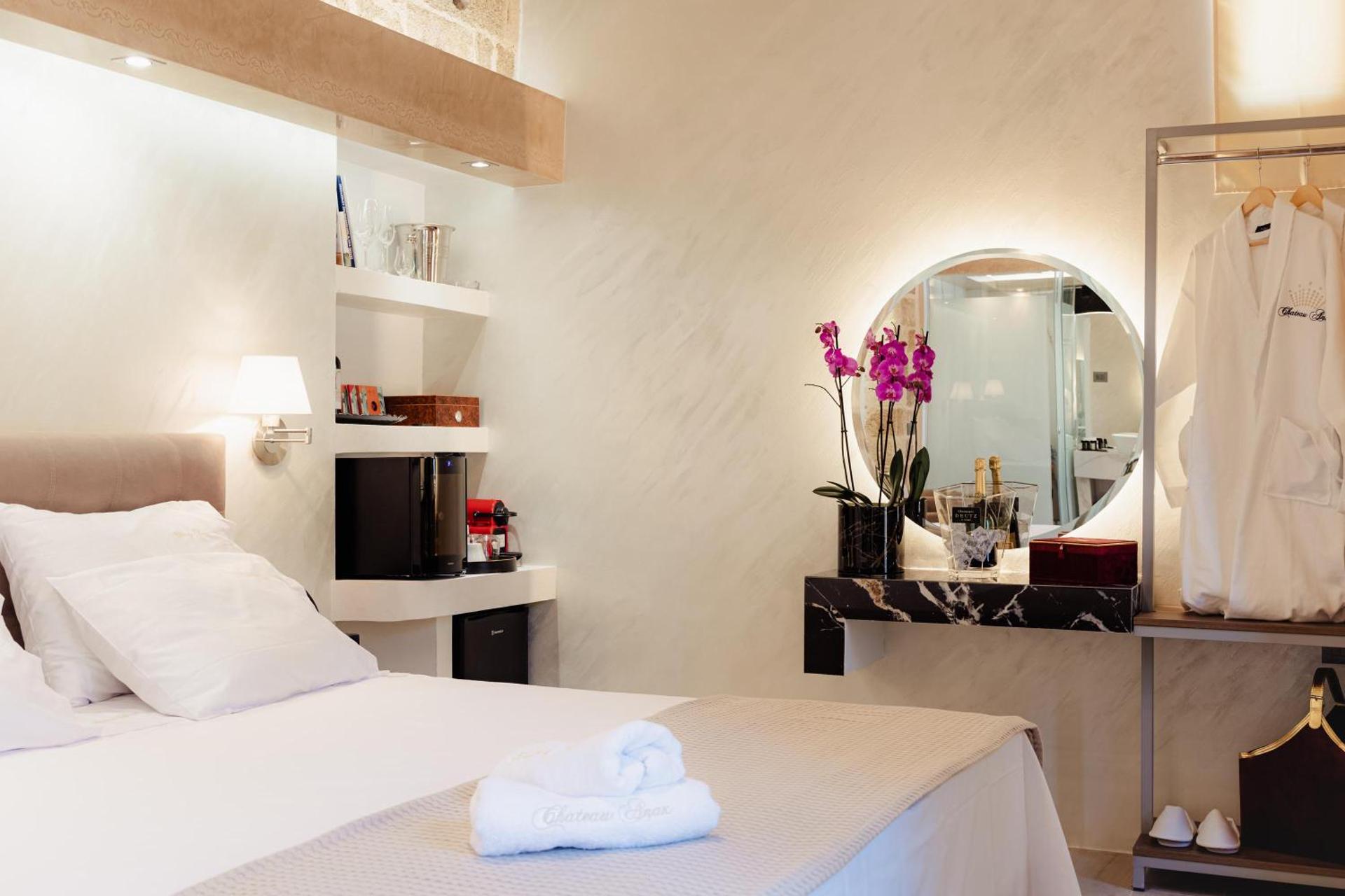 Chateau Anax Luxury suites - Photo 32
