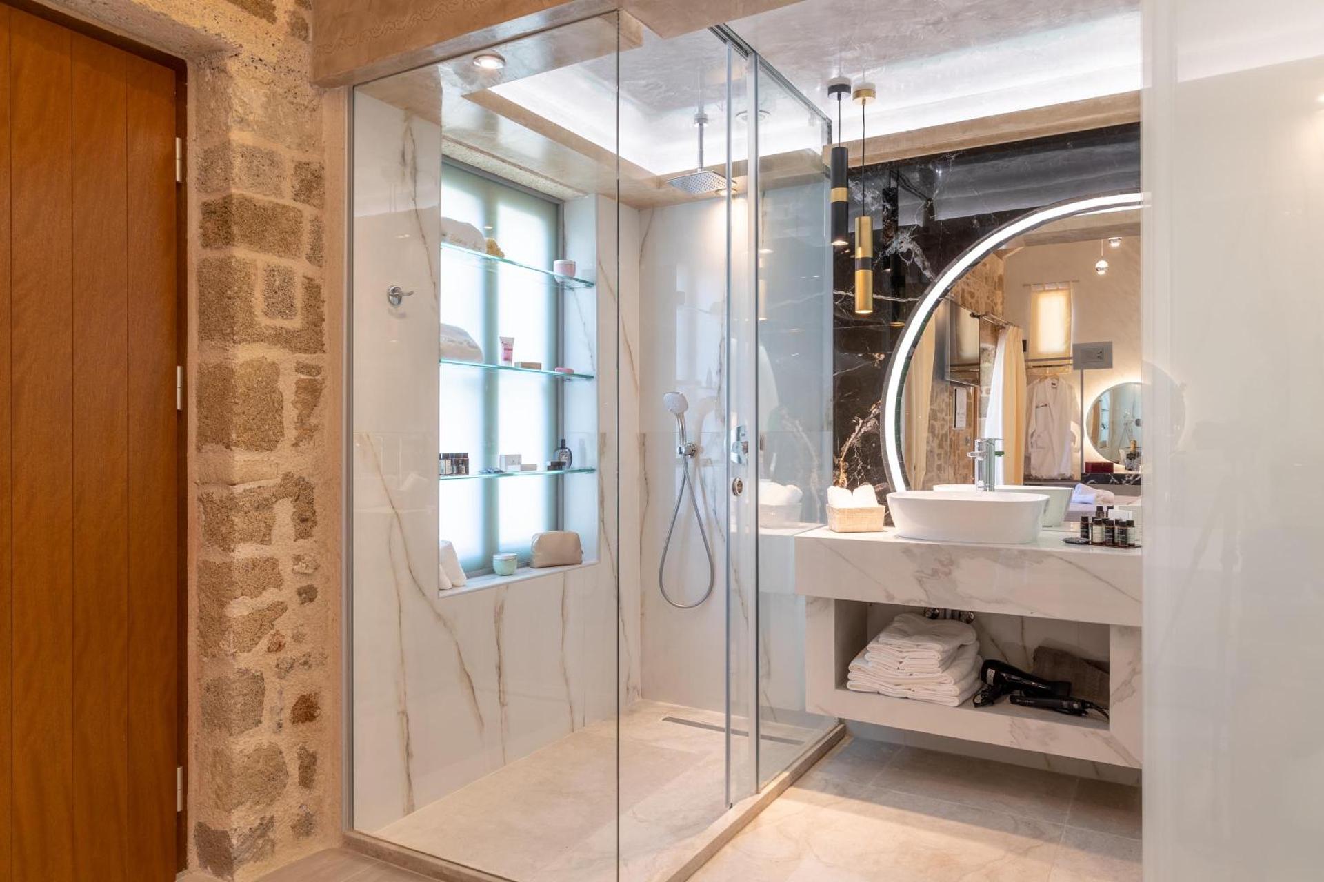 Chateau Anax Luxury suites - Photo 33