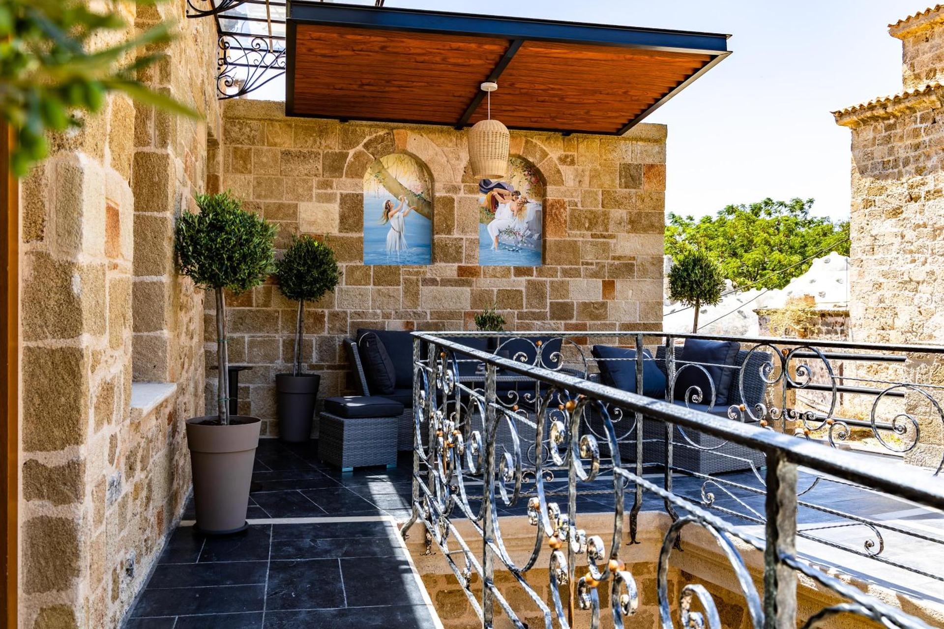 Chateau Anax Luxury suites - Photo 41