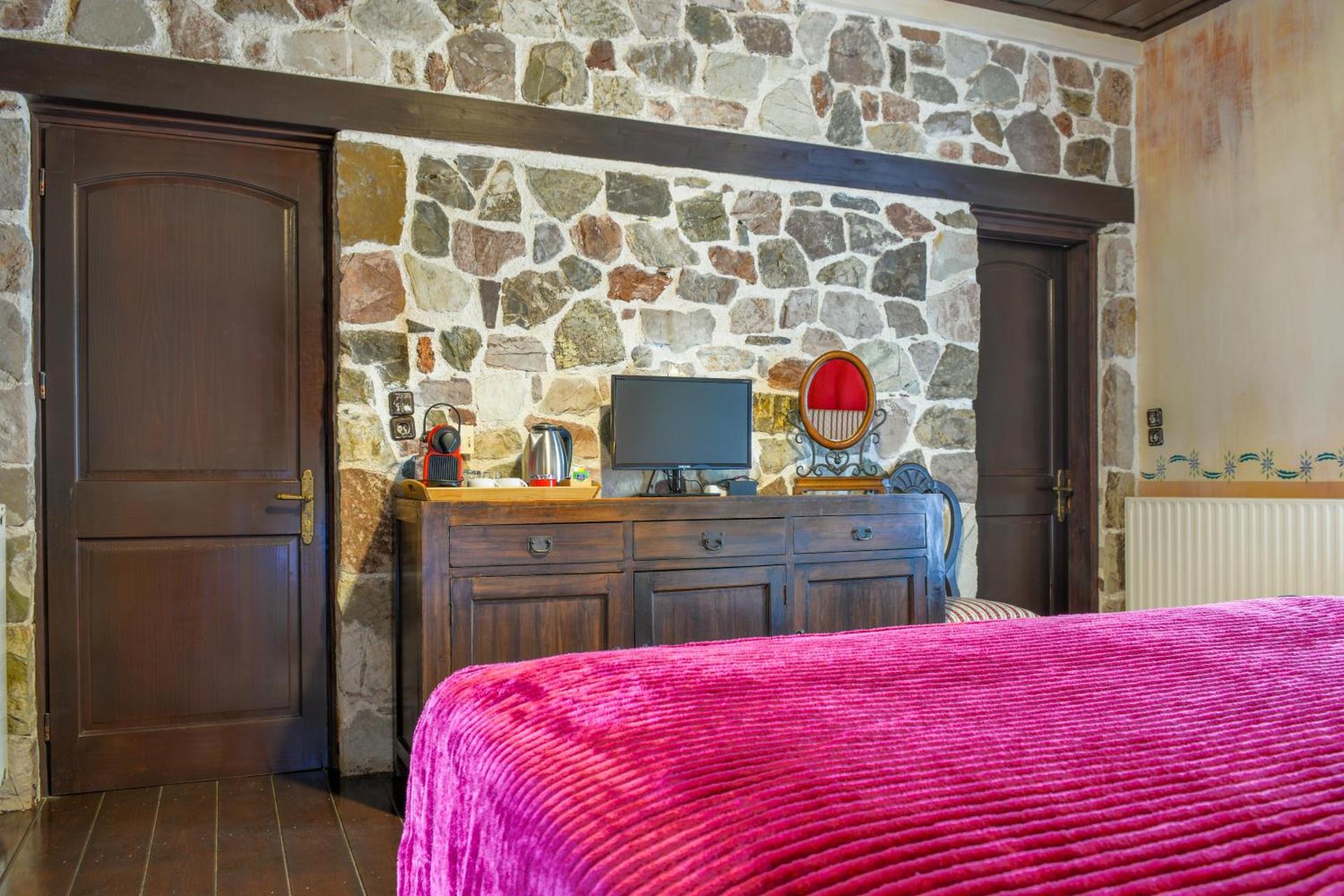 Monastiri Guesthouse - Photo 35