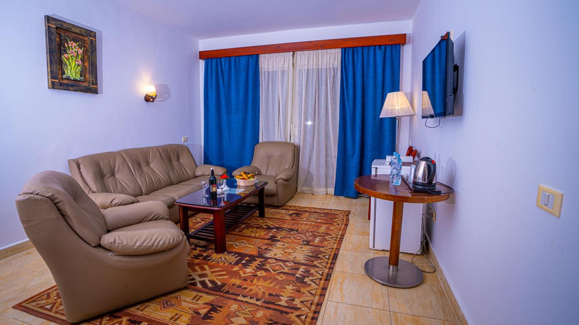 Marina Wadi Degla Hotel - Photo 4