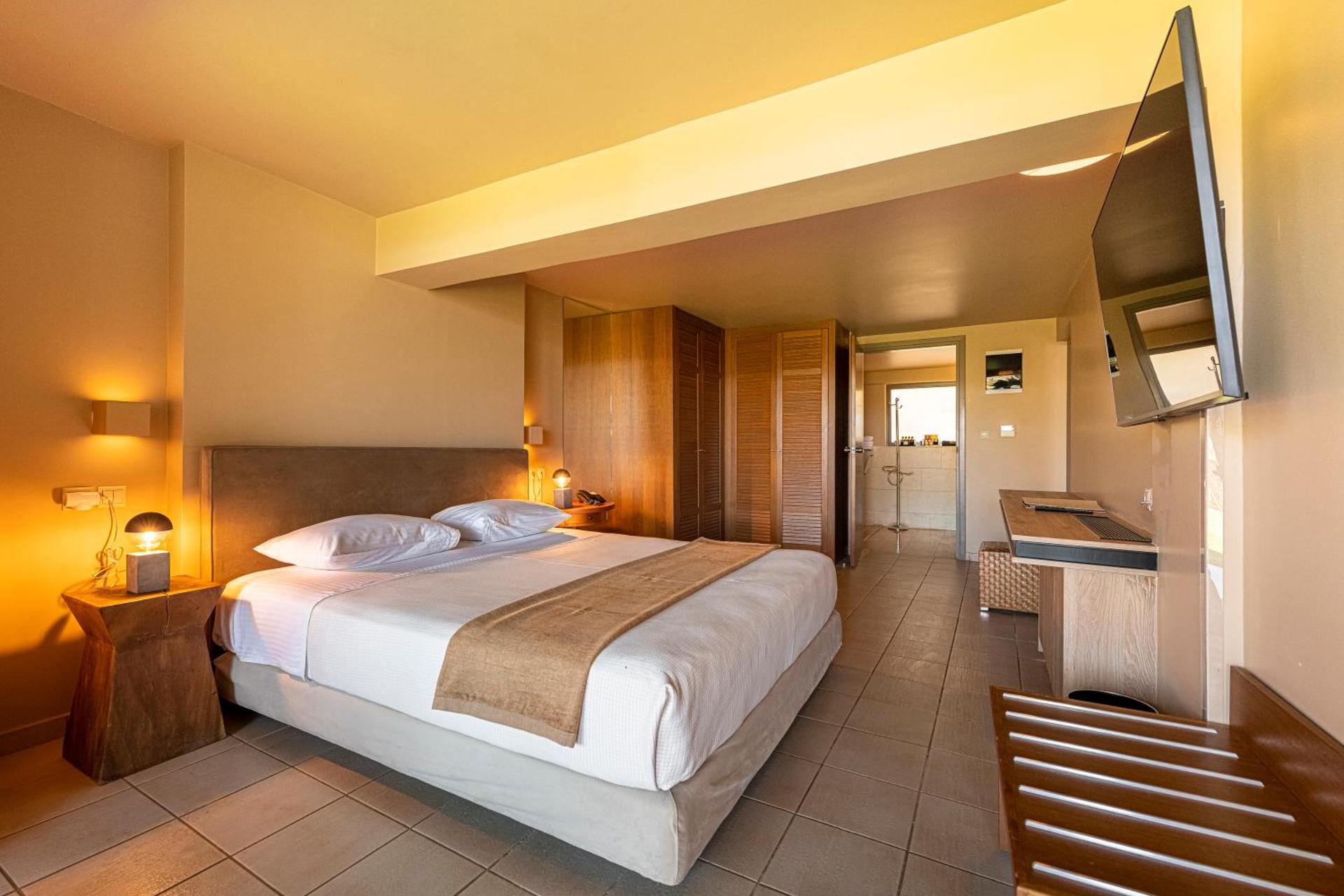 Aegeon Beach Hotel - Photo 36