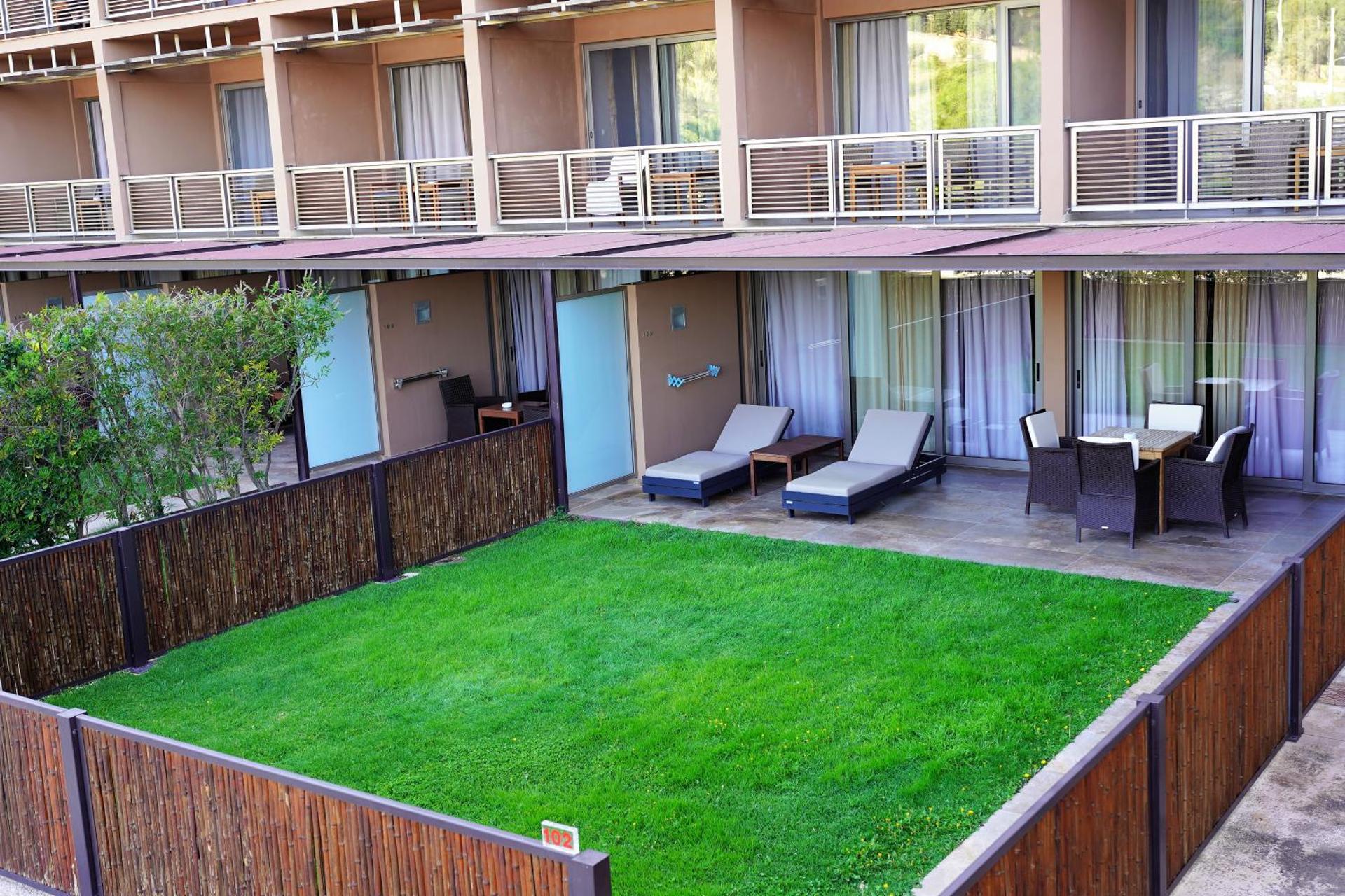 Aegeon Beach Hotel - Photo 37