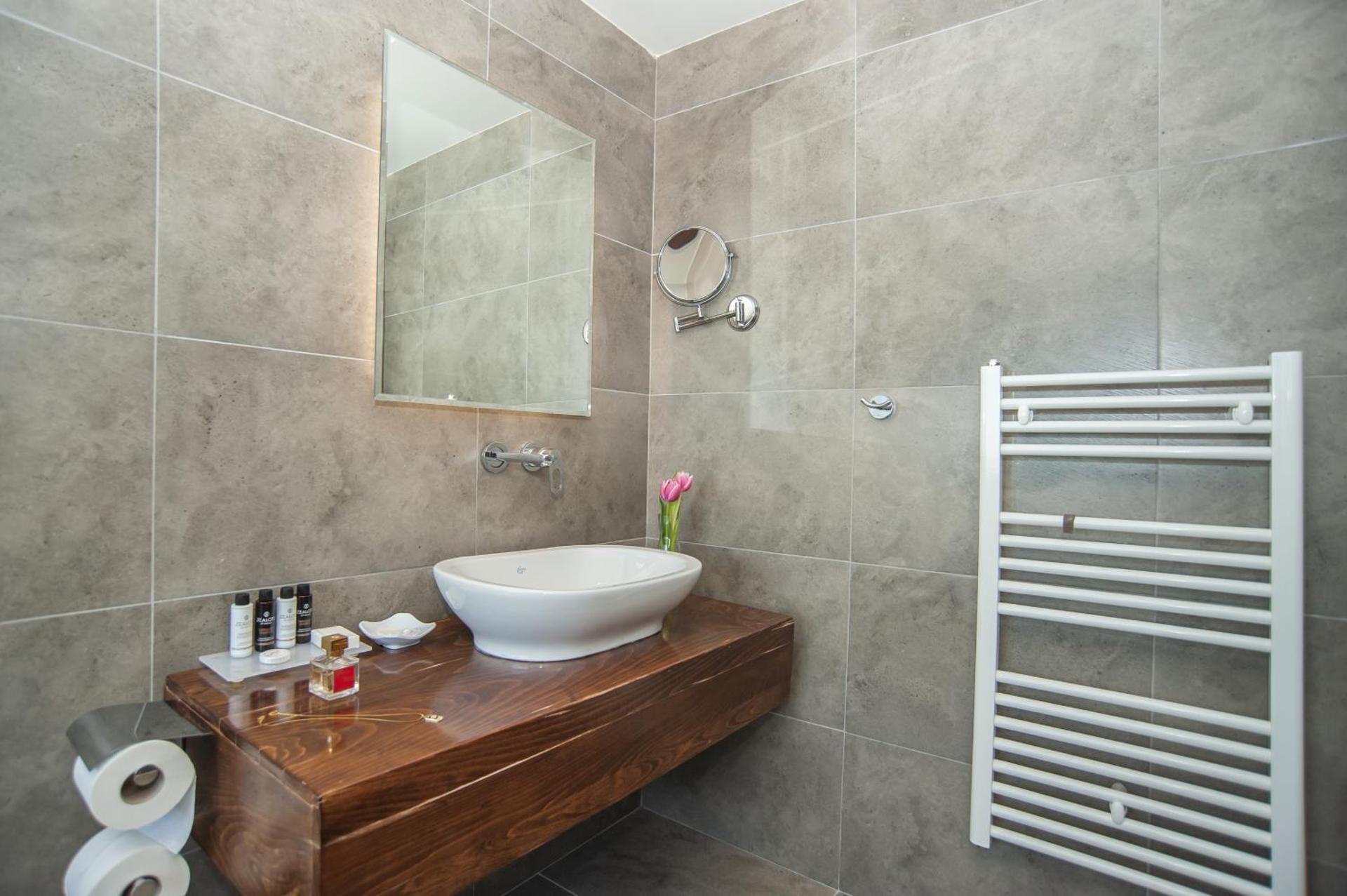 Fedriades Delphi Hotel - Photo 82