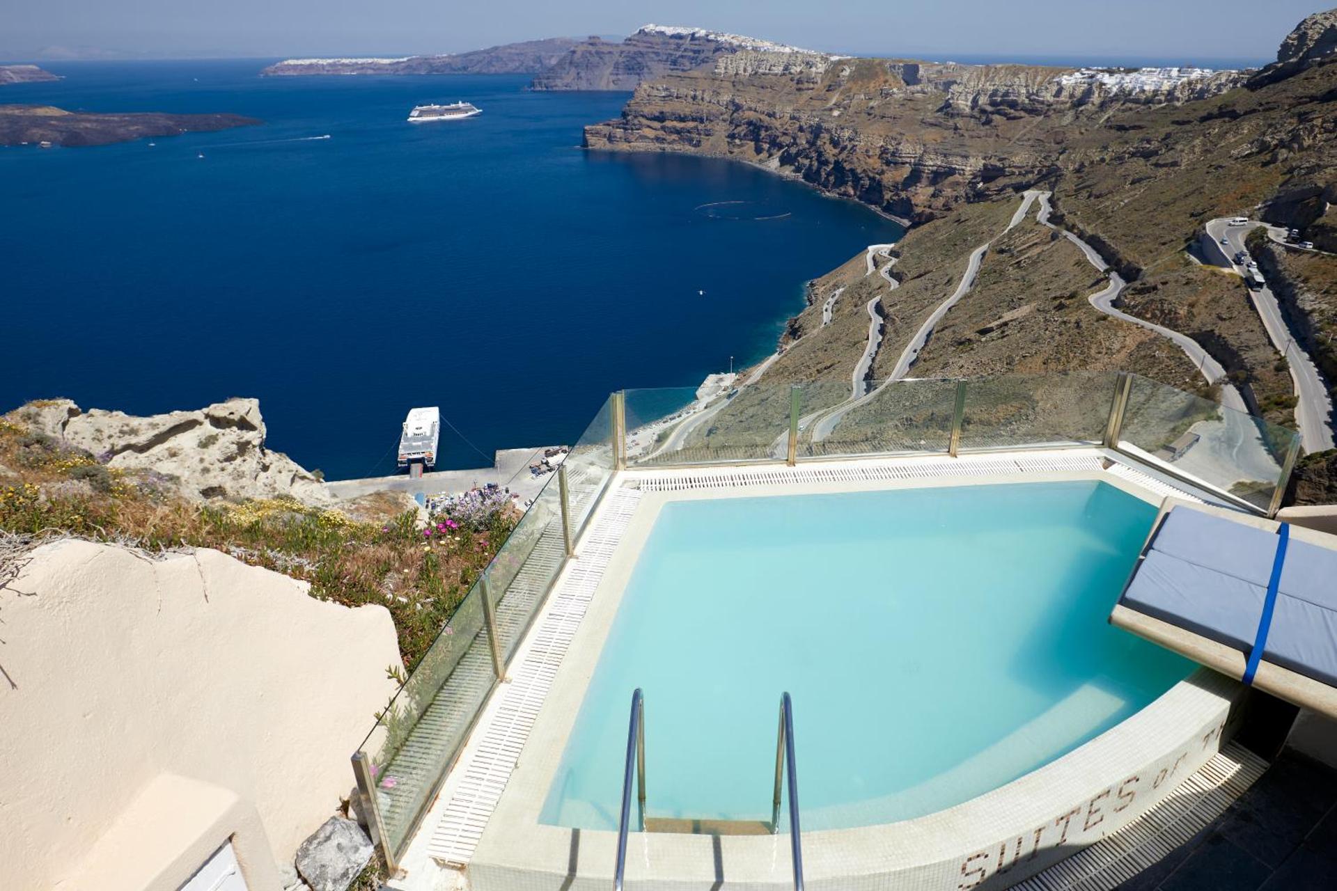 Suites of the Gods Cave Spa Hotel - Photo 113