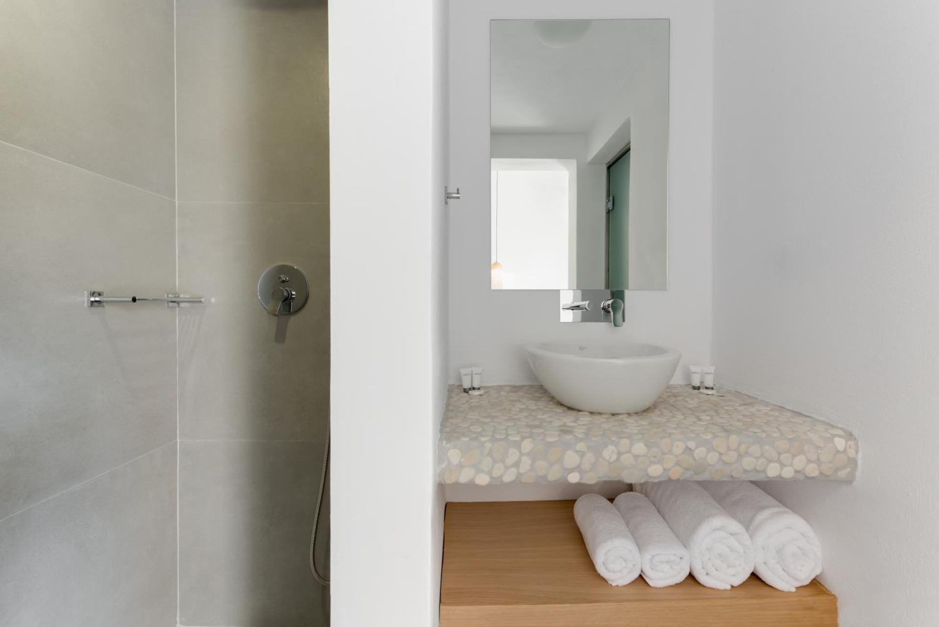 Hotel Eucalyptus - Photo 75