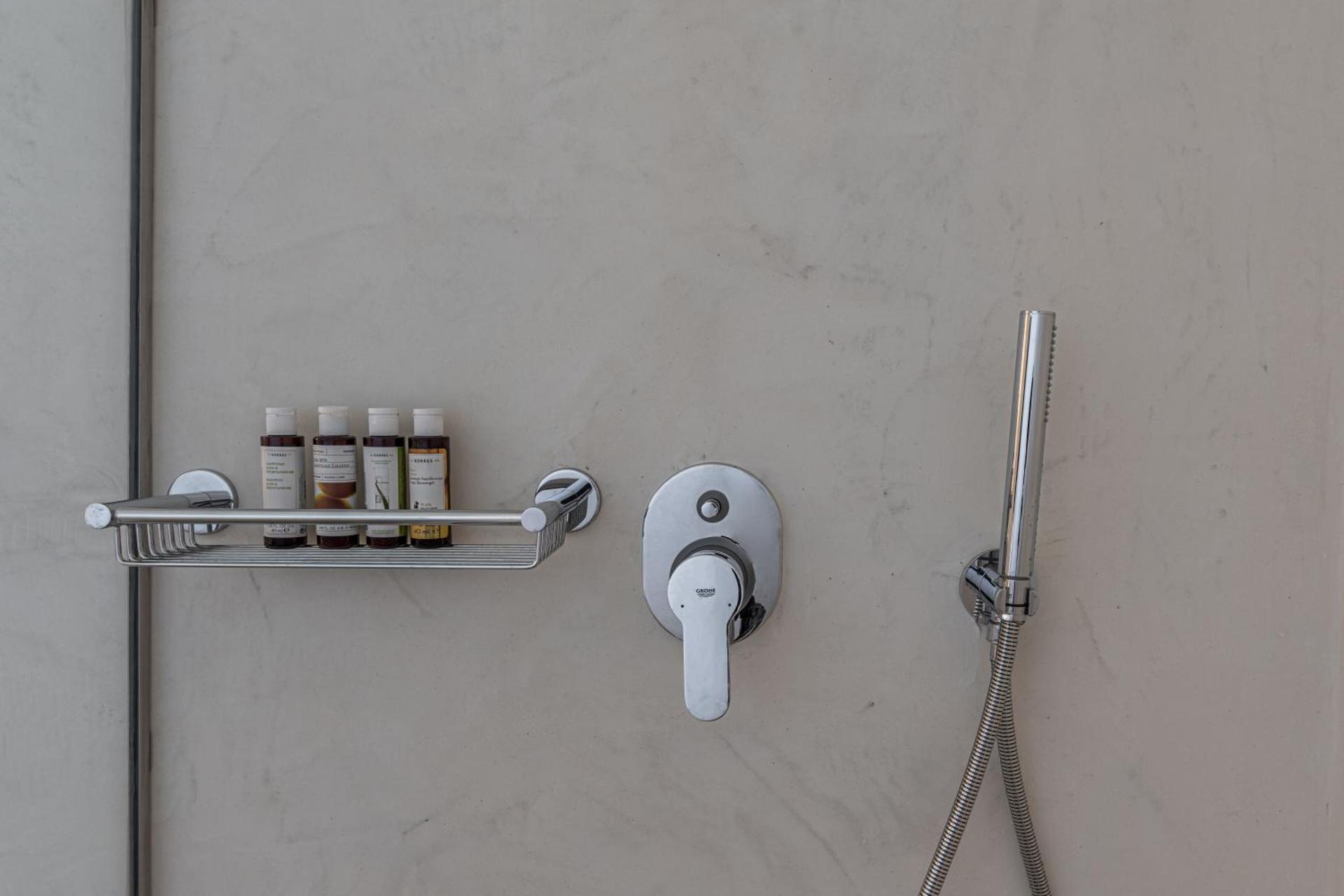 Santorini Kastelli Resort - Photo 99