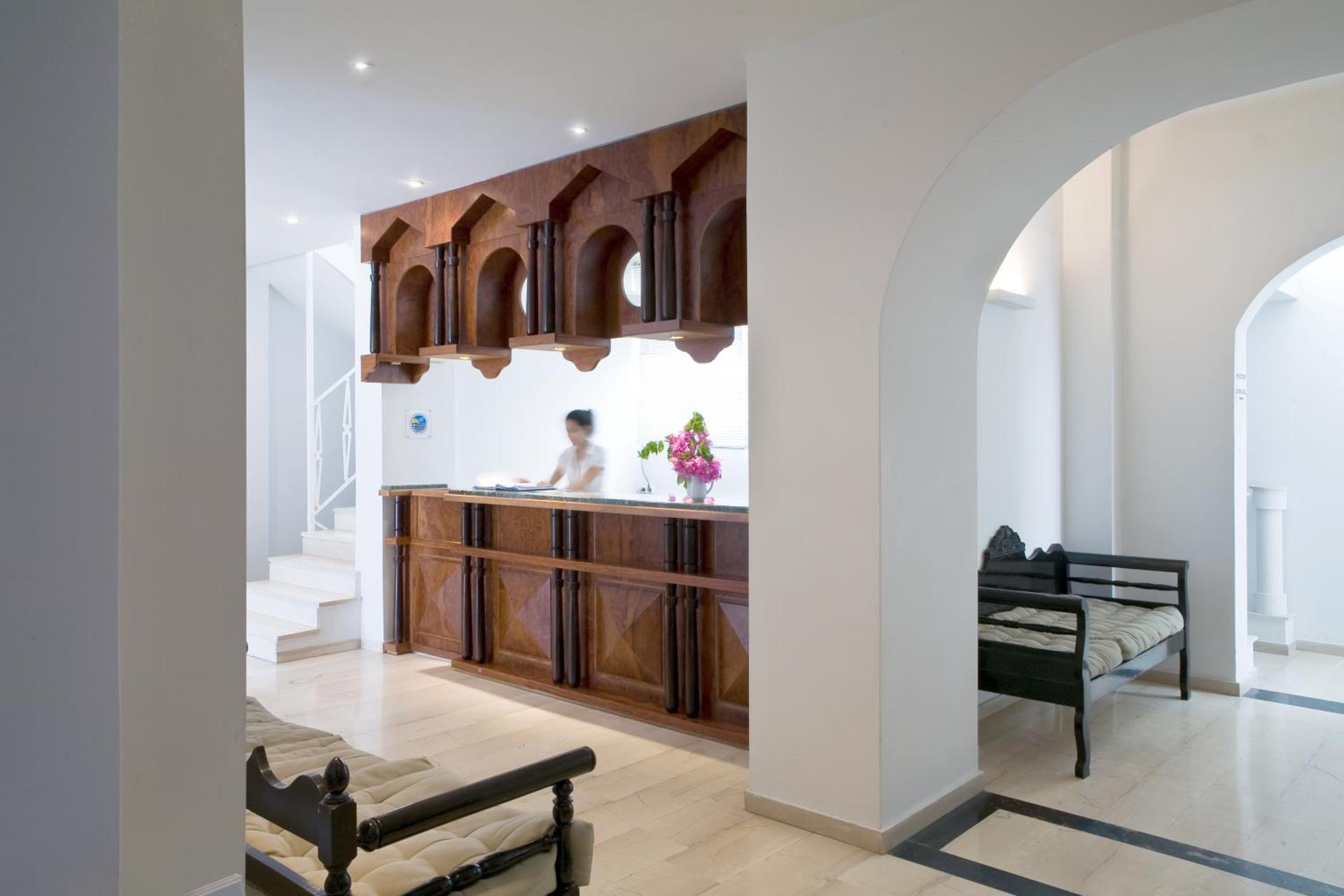 Kamari Beach Hotel - Photo 54