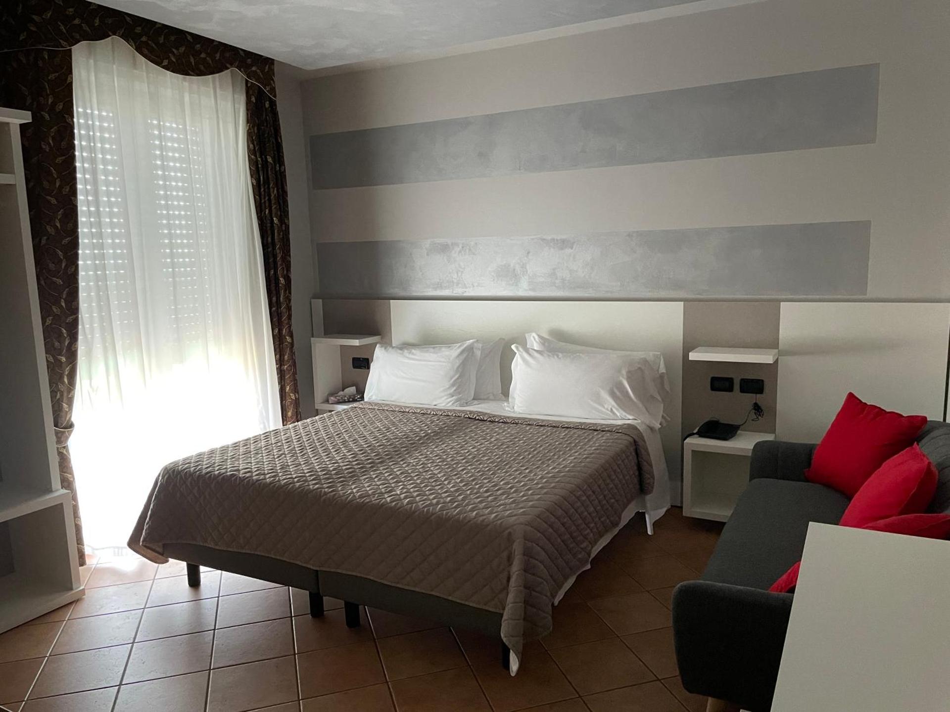 Hotel Villa Rosa - Photo 34