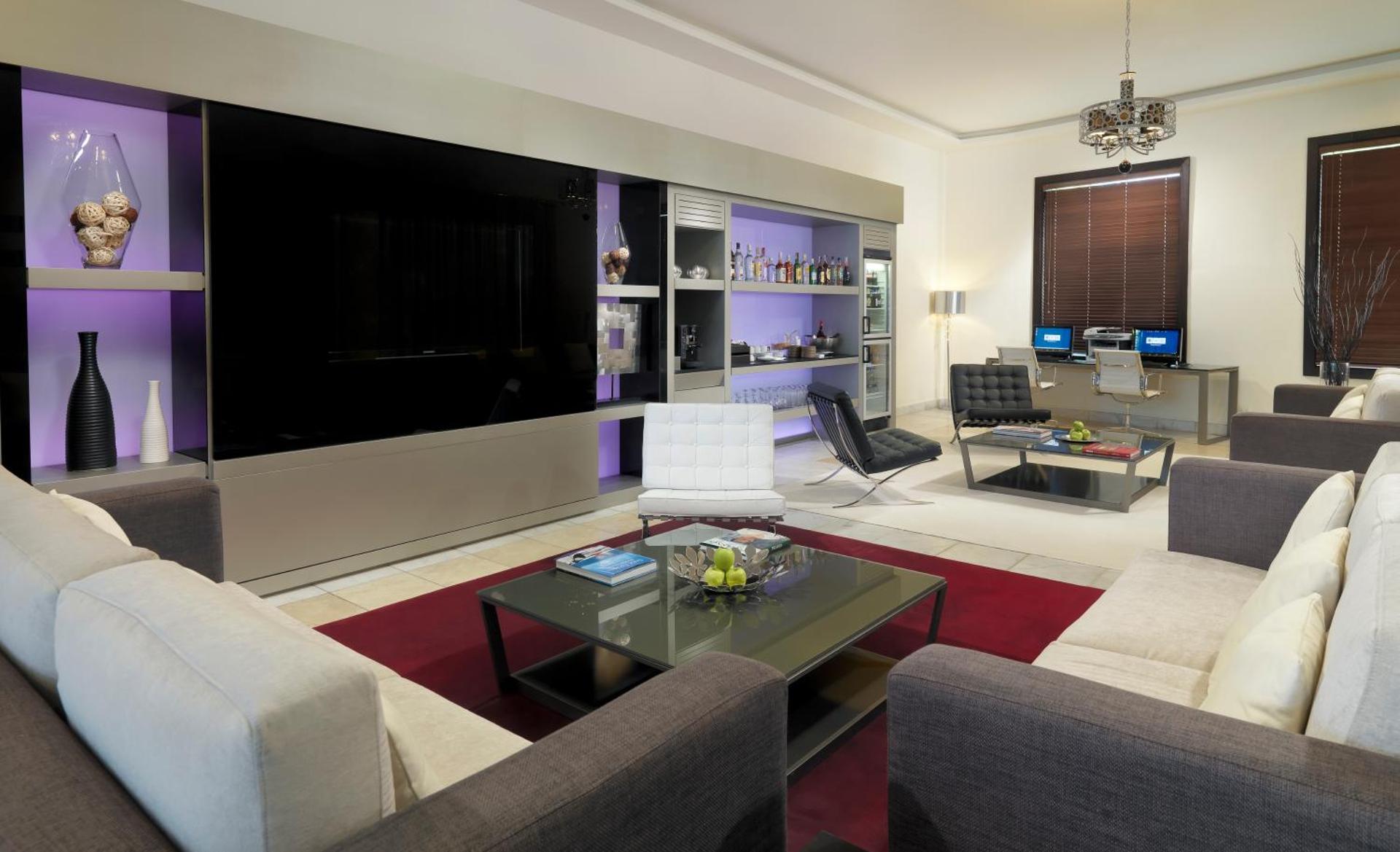 H10 Estepona Palace - Photo 9