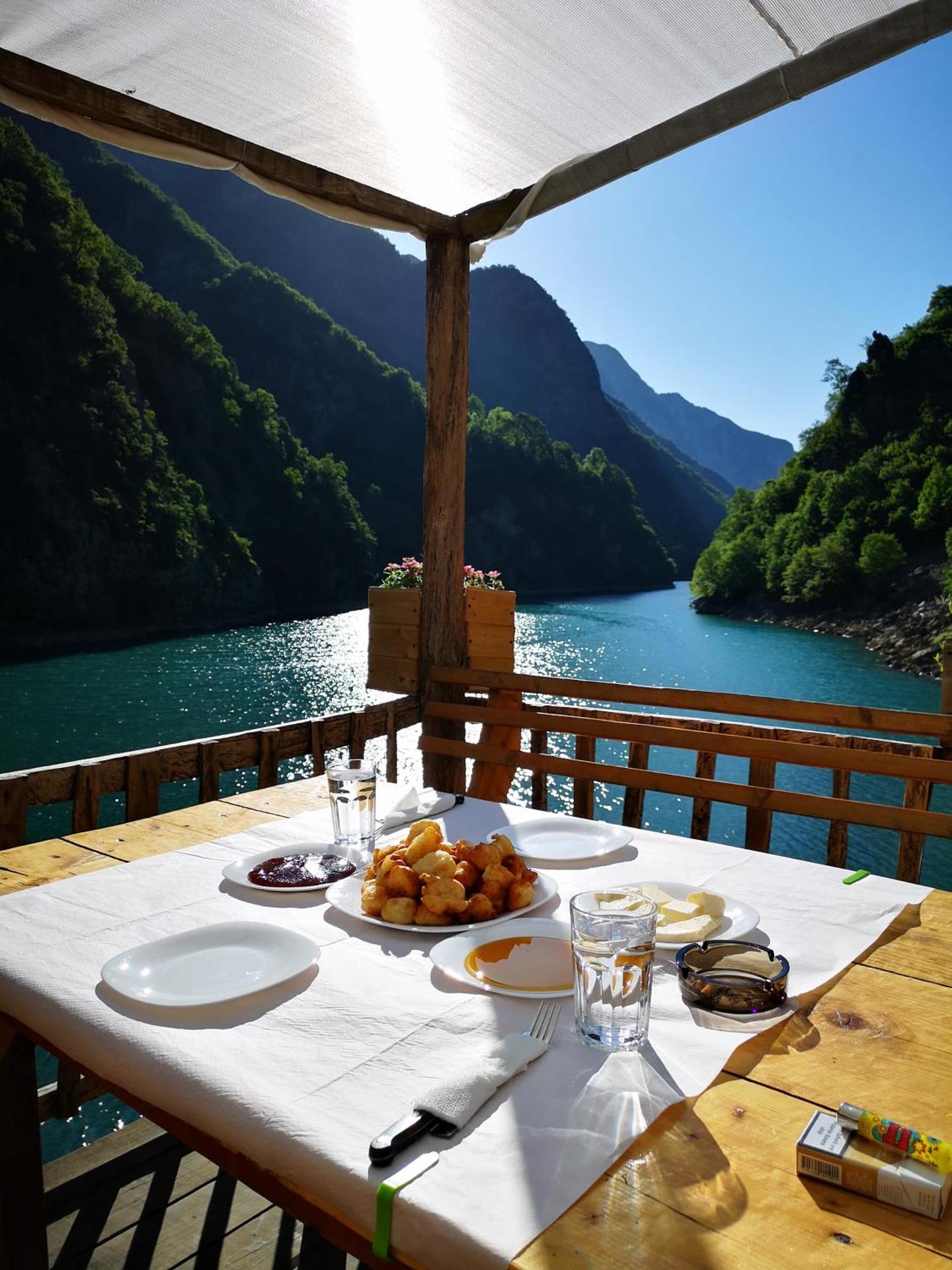 Riverside Komani Lake - Photo 107