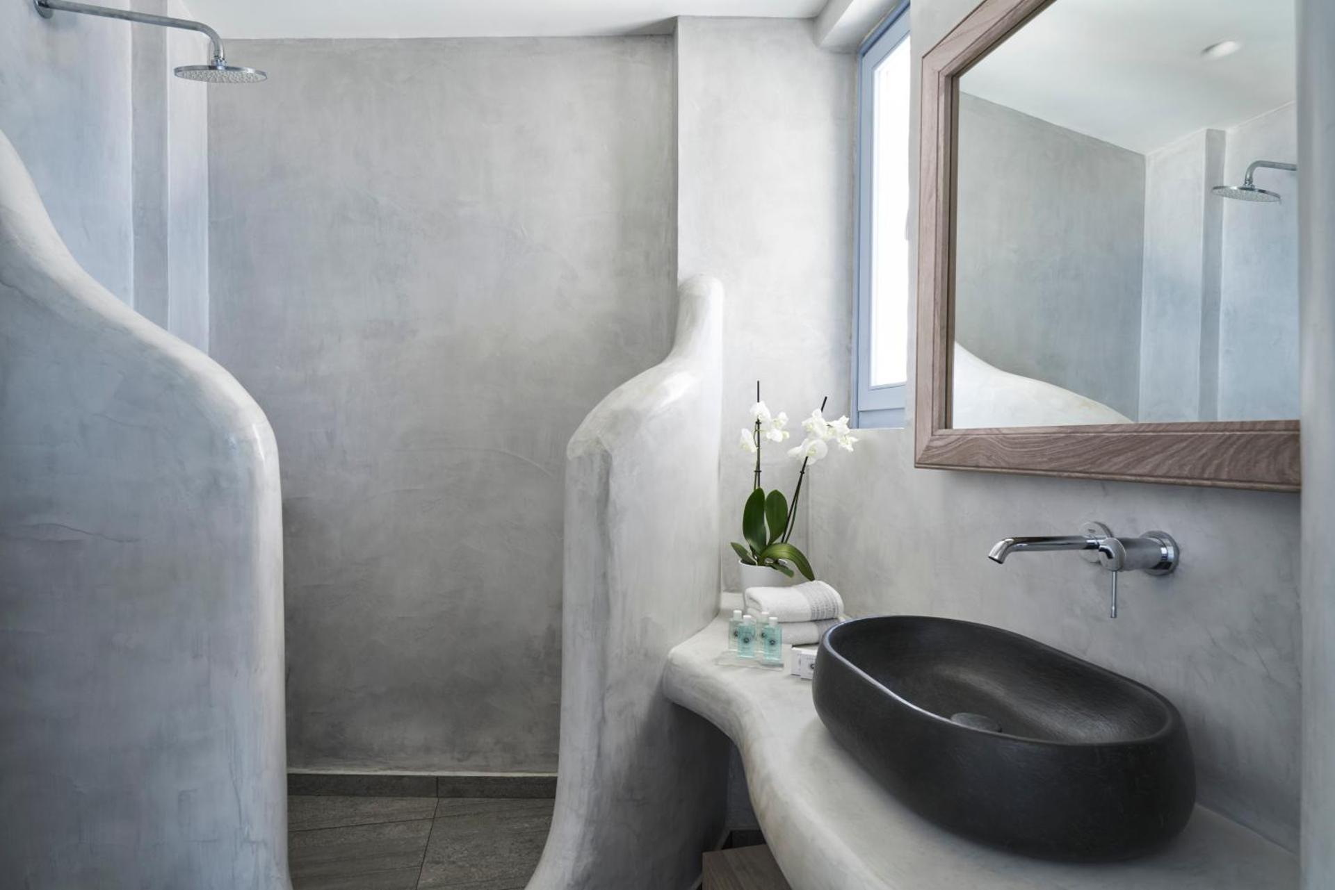 Apanemo Hotel & Suites - Photo 4