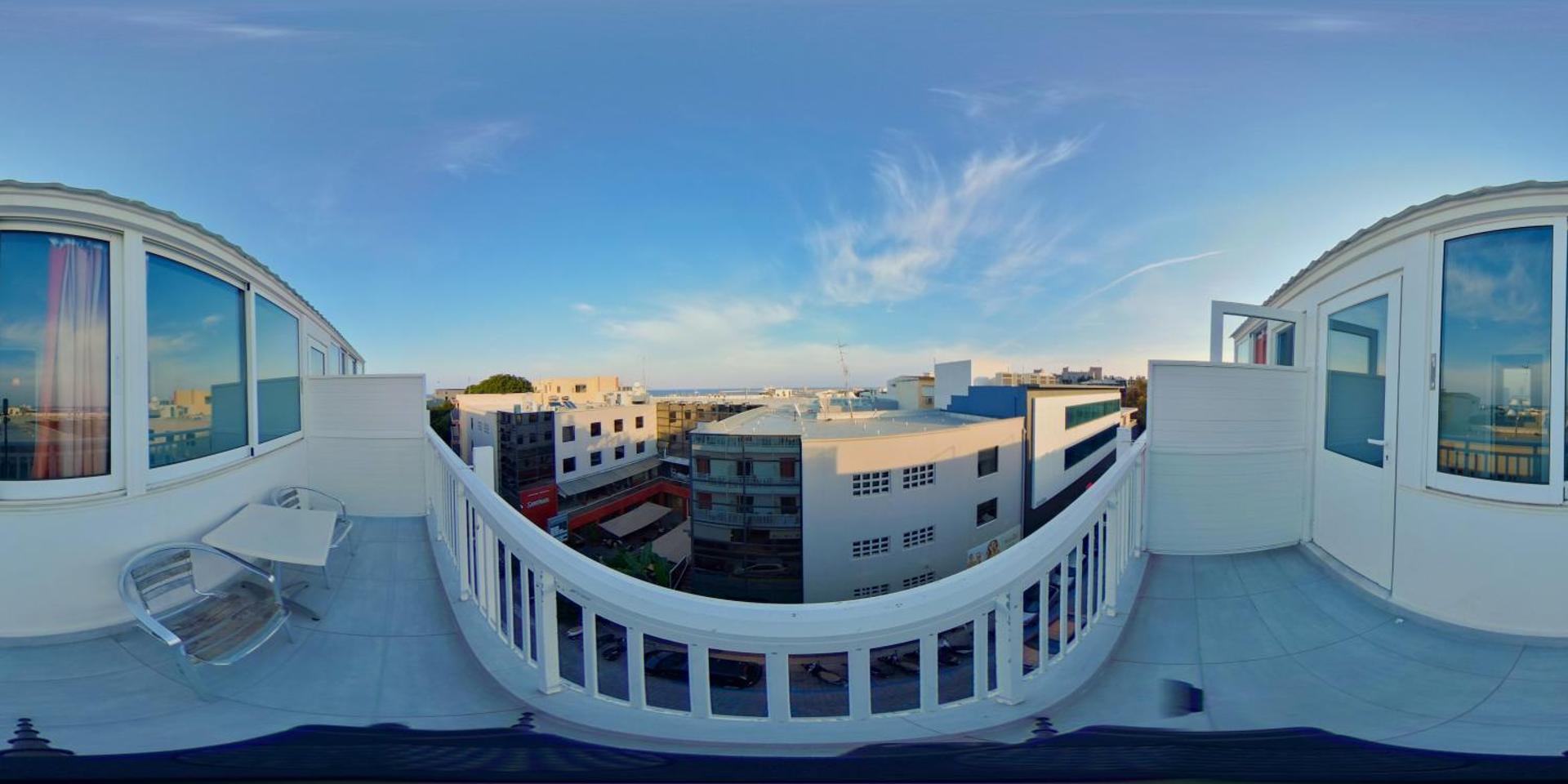 Savoy City Hotel - Photo 26