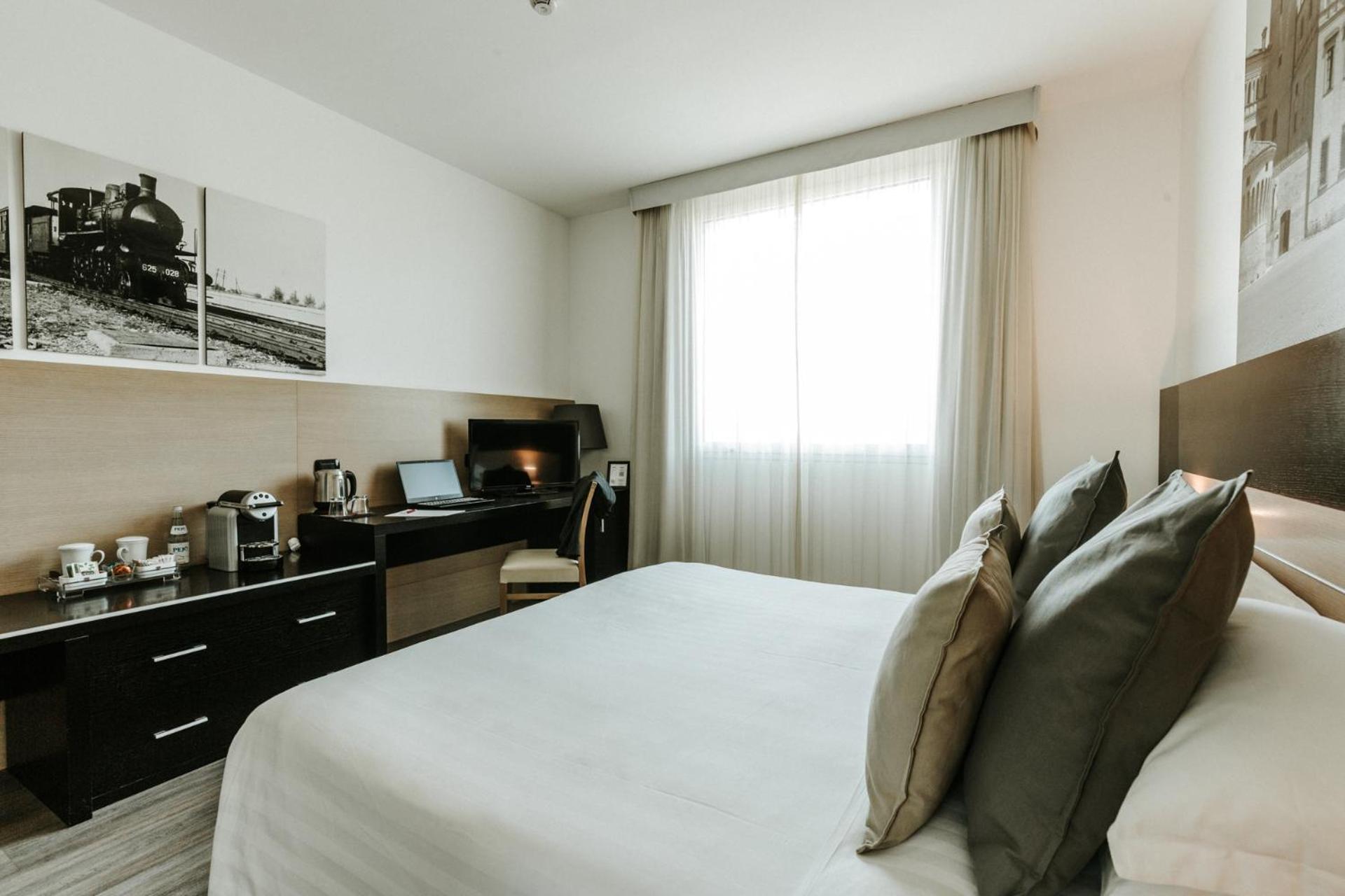 Hotel Carpi - Photo 20