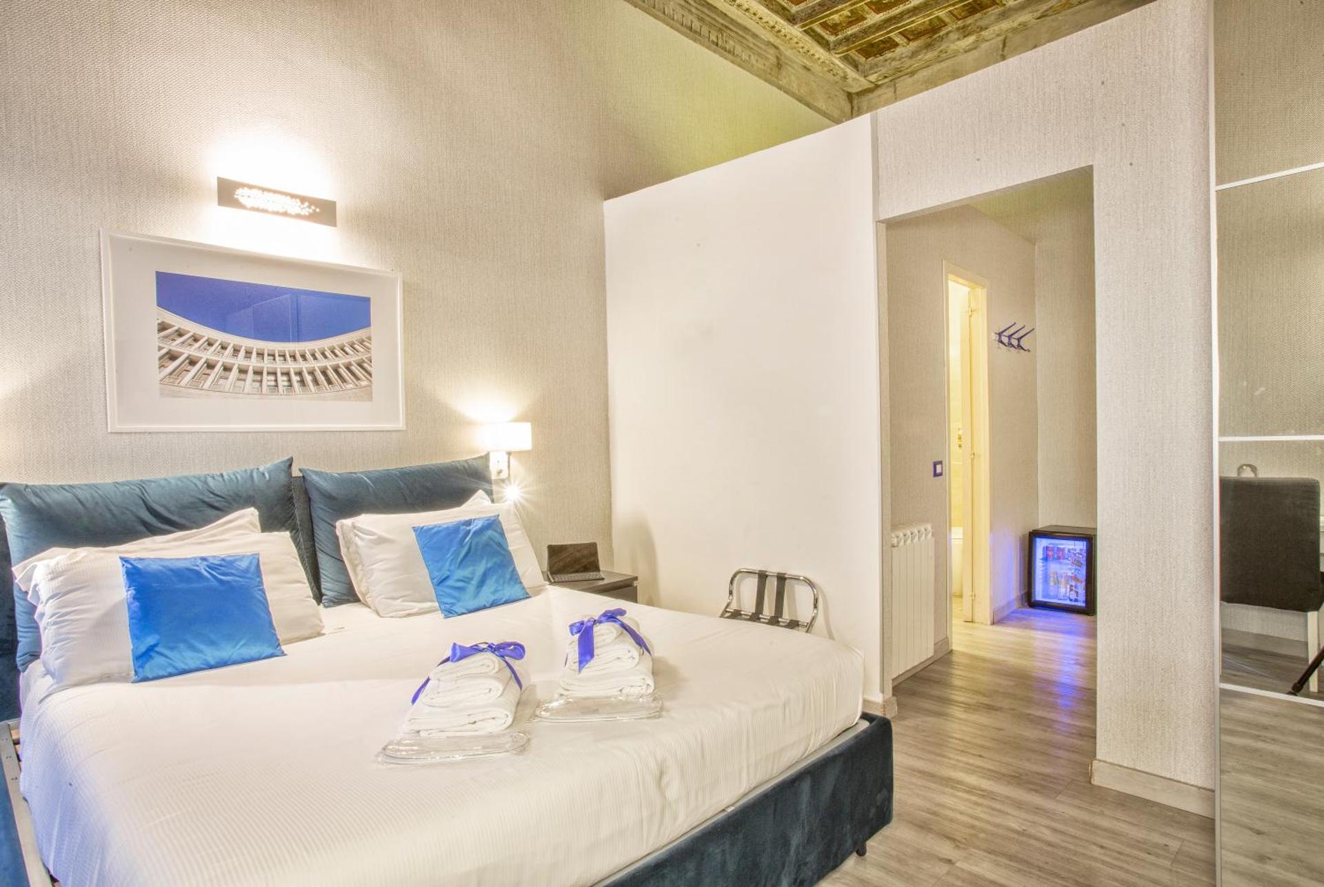 History Suite - Photo 45