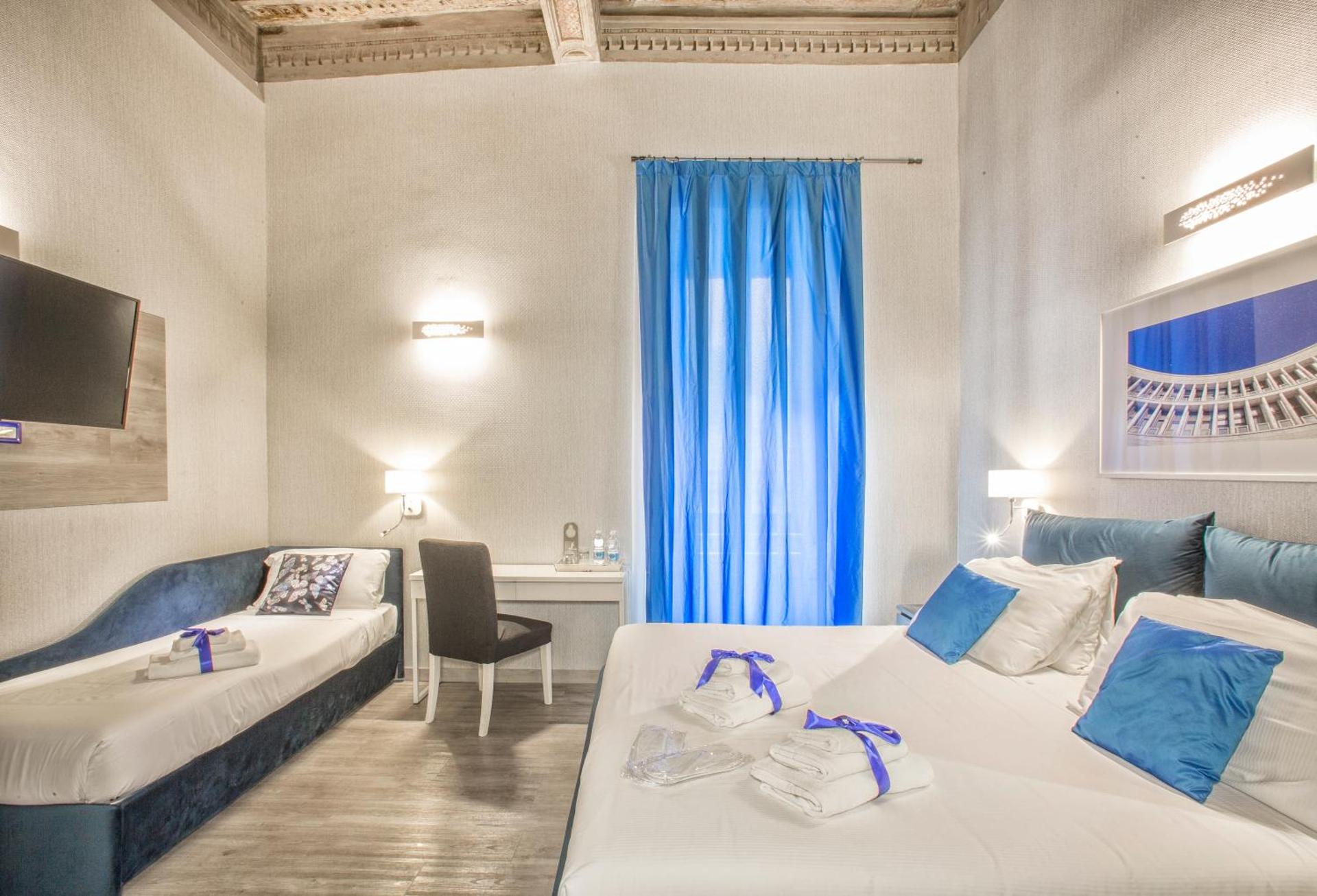 History Suite - Photo 44